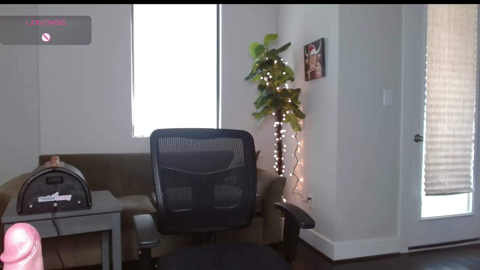 Gallery image thumbnail from Maikuchi's myfreecams stream on, 12/12/2024, 19:21 image 18 of 20