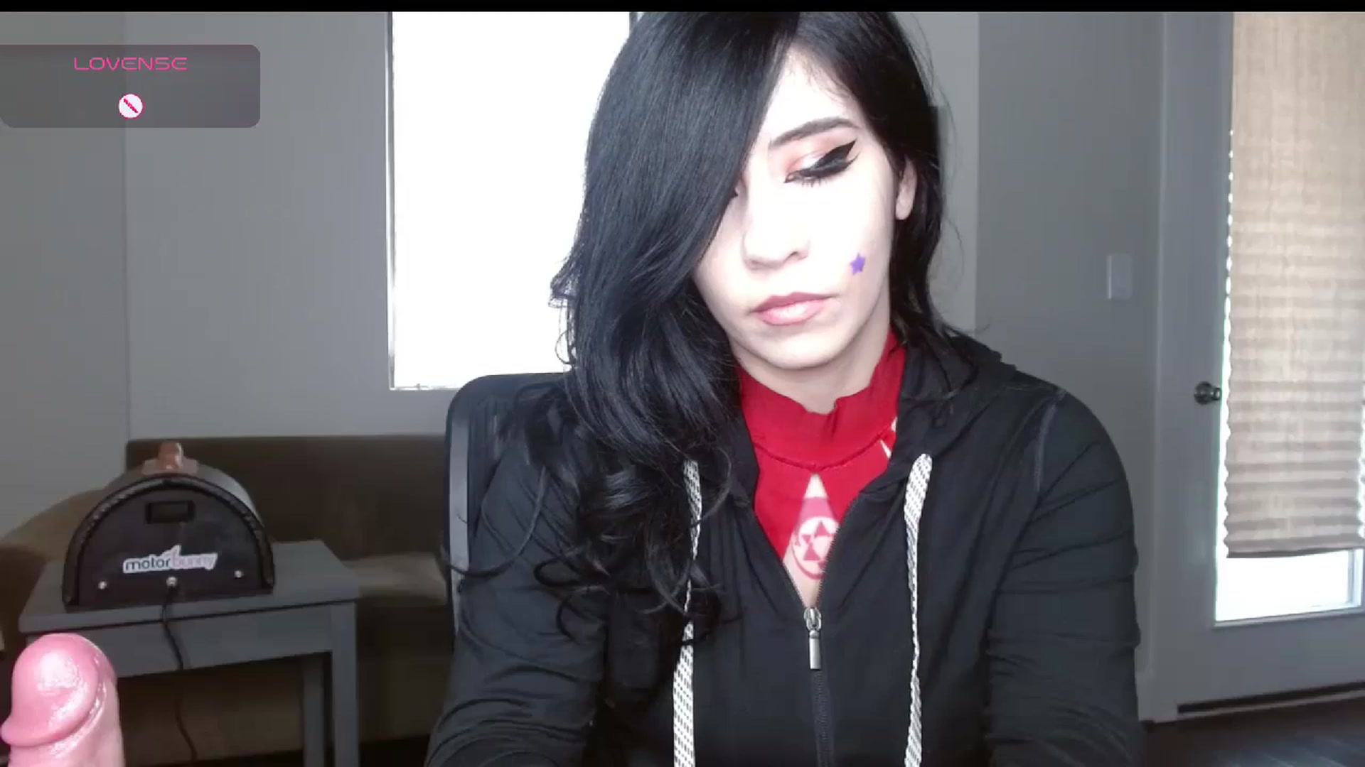 Gallery image thumbnail from Maikuchi's myfreecams stream on, 12/12/2024, 19:21 image 9 of 20