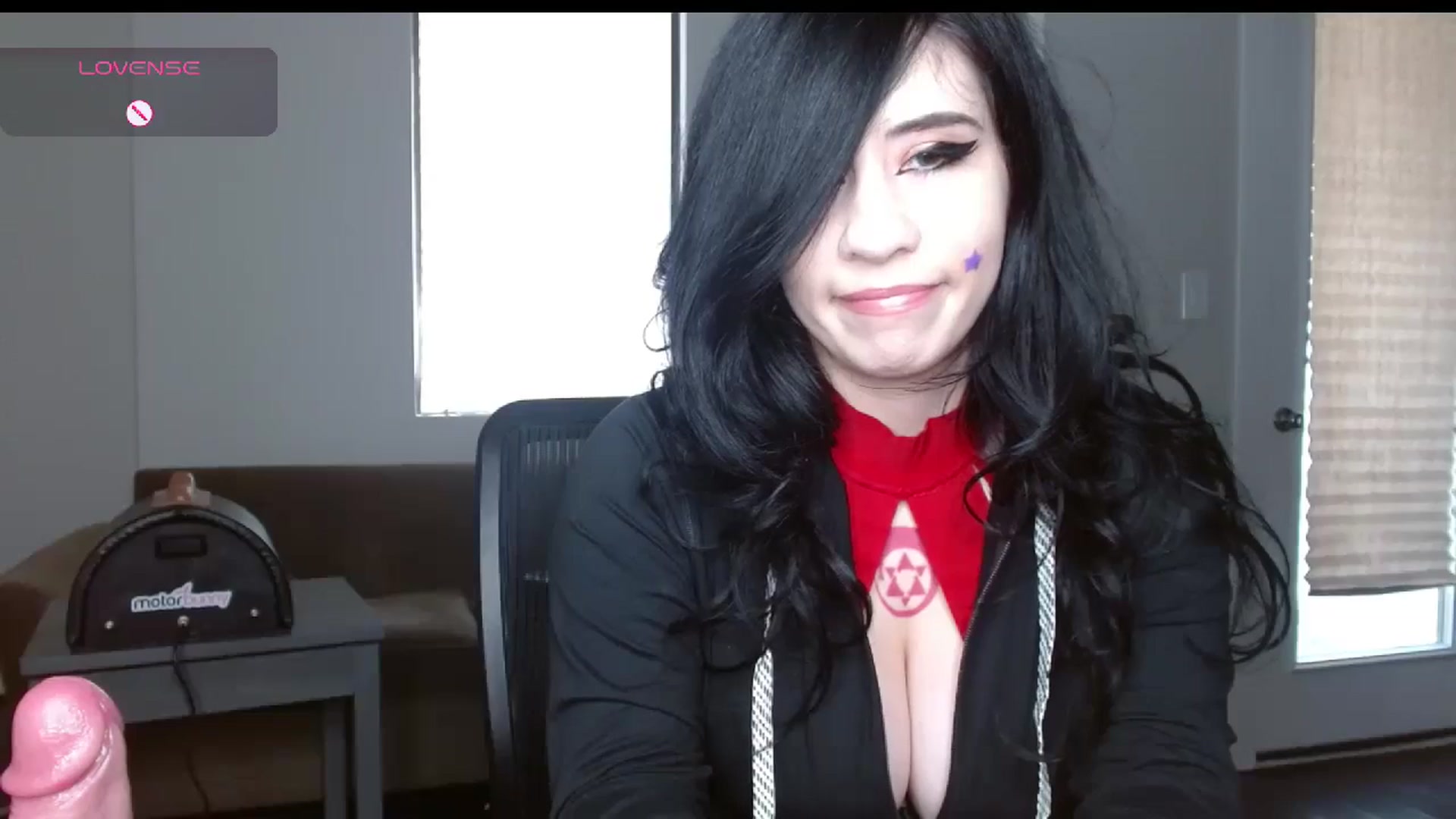 Gallery image thumbnail from Maikuchi's myfreecams stream on, 12/12/2024, 19:21 image 12 of 20