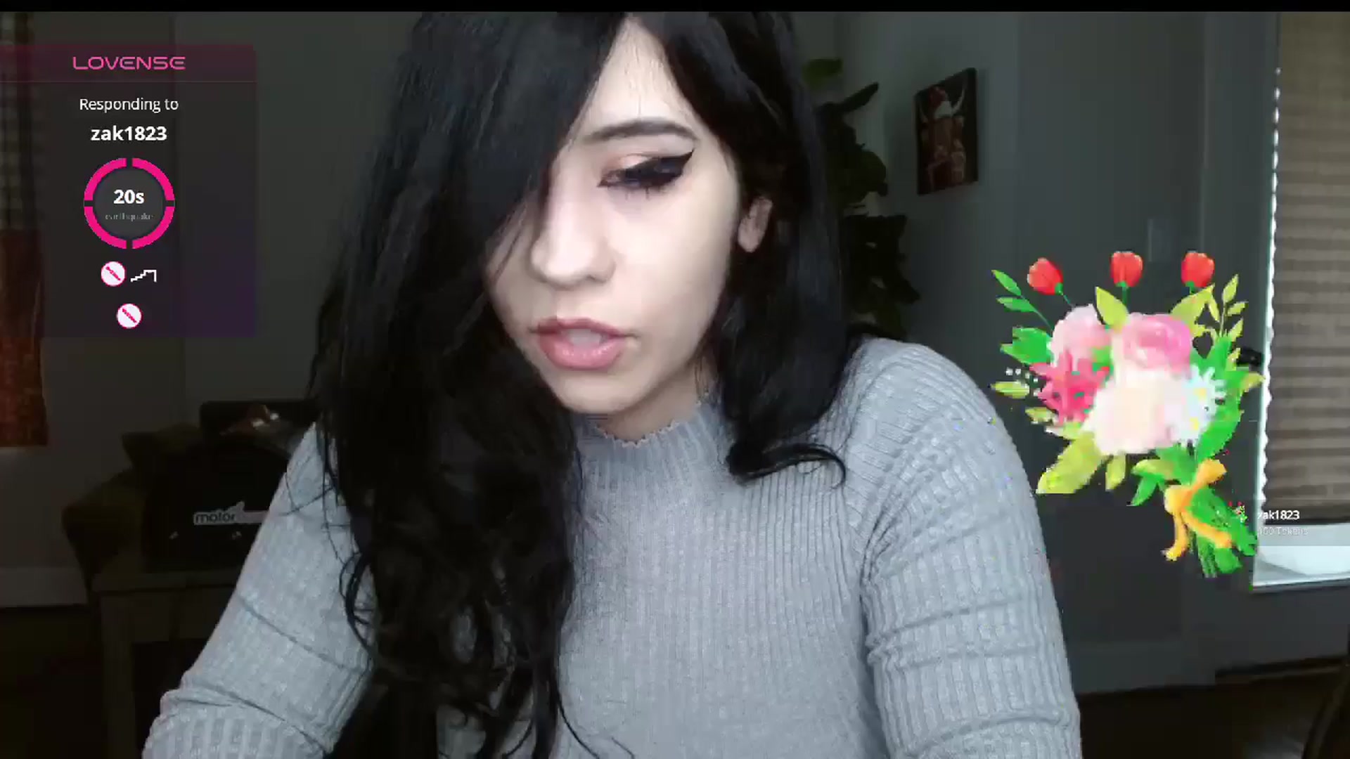 Gallery image thumbnail from Maikuchi's myfreecams stream on, 12/23/2024, 19:29 image 18 of 20
