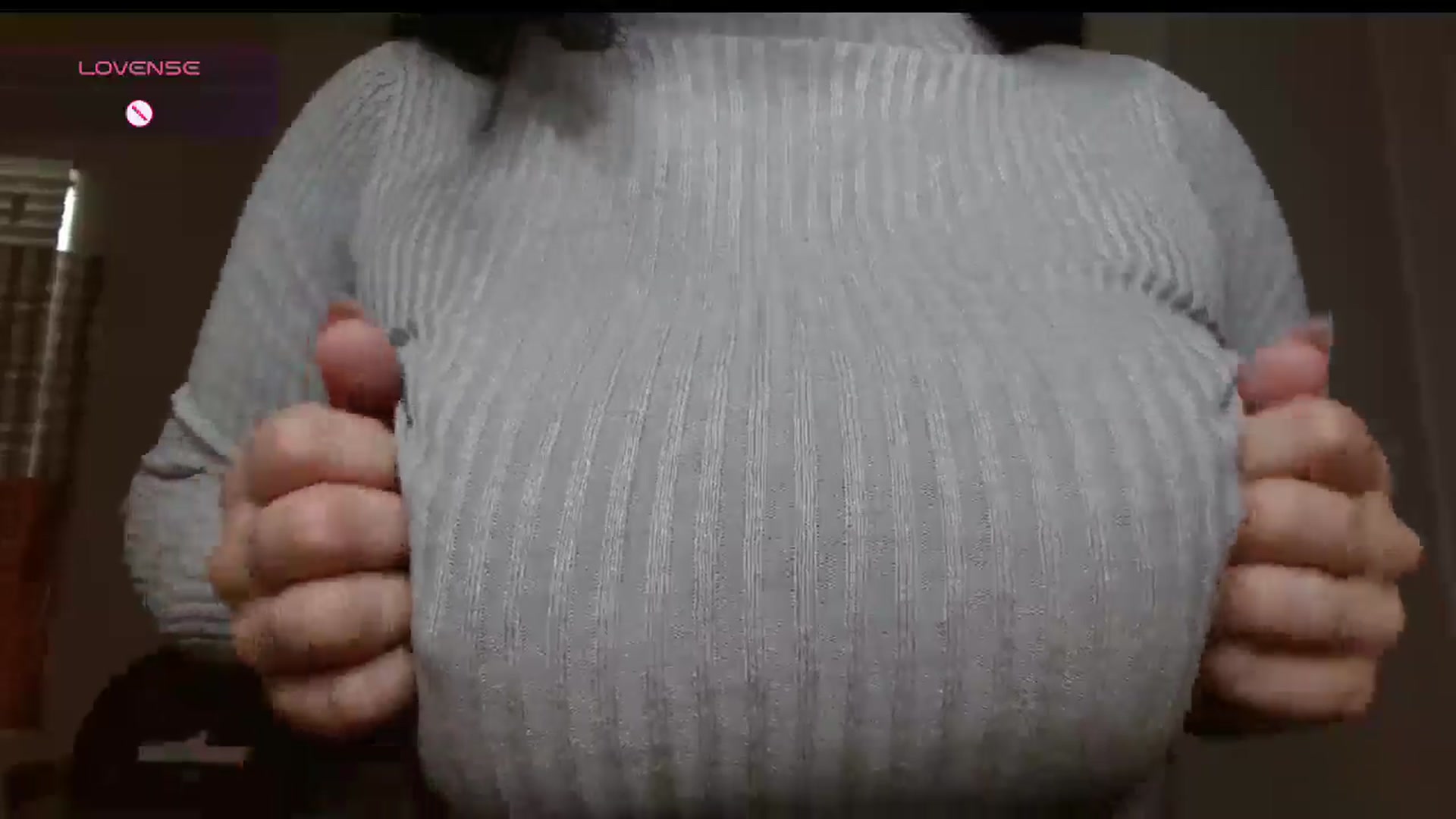 Gallery image thumbnail from Maikuchi's myfreecams stream on, 12/23/2024, 19:29 image 11 of 20