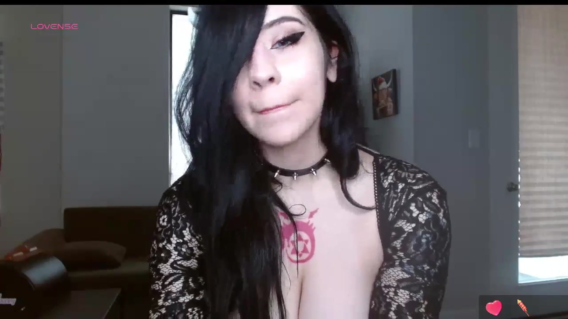 Gallery image thumbnail from Maikuchi's myfreecams stream on, 12/29/2024, 18:11 image 16 of 20