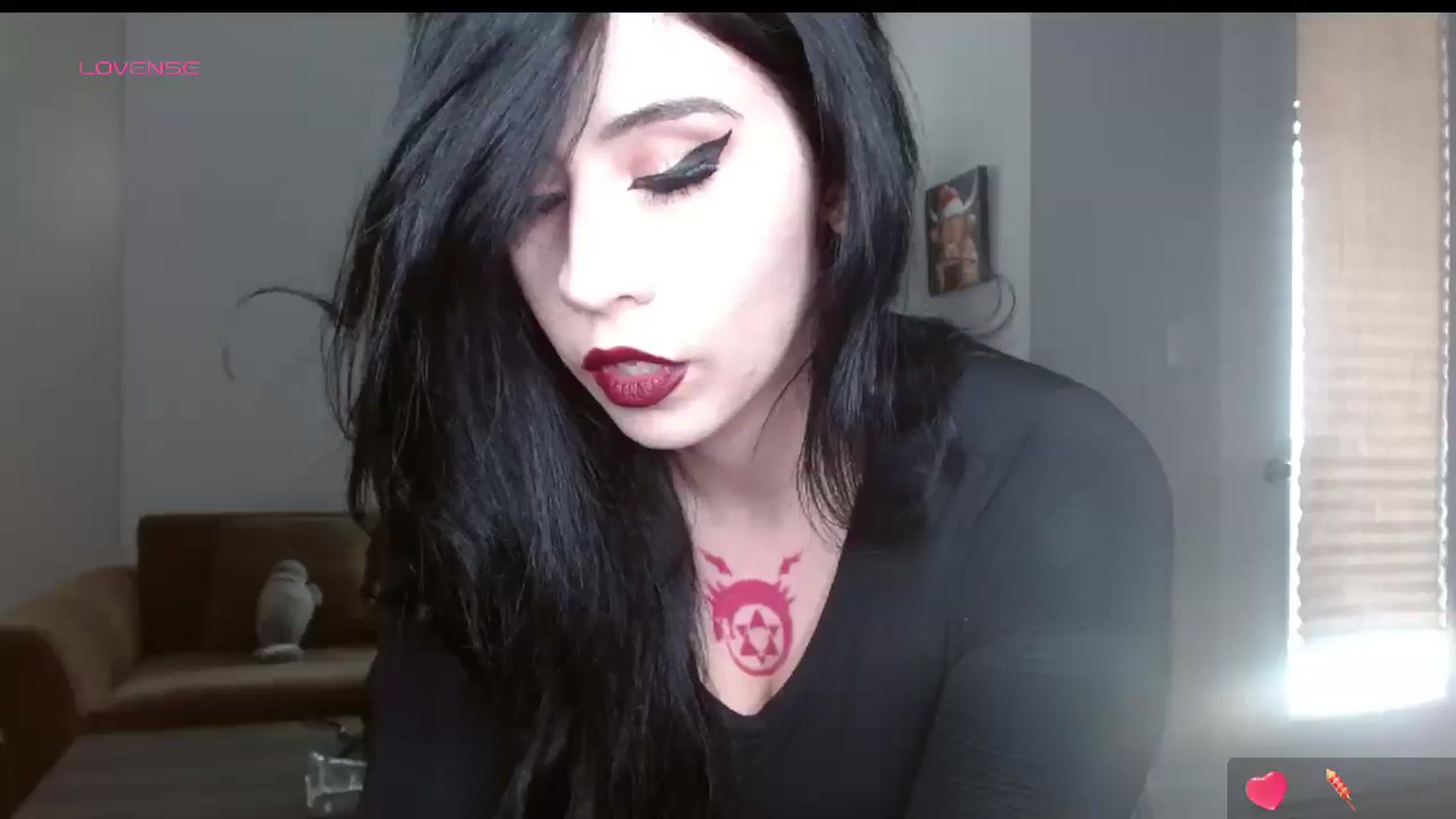 Gallery image thumbnail from Maikuchi's myfreecams stream on, 12/30/2024, 21:44 image 4 of 20