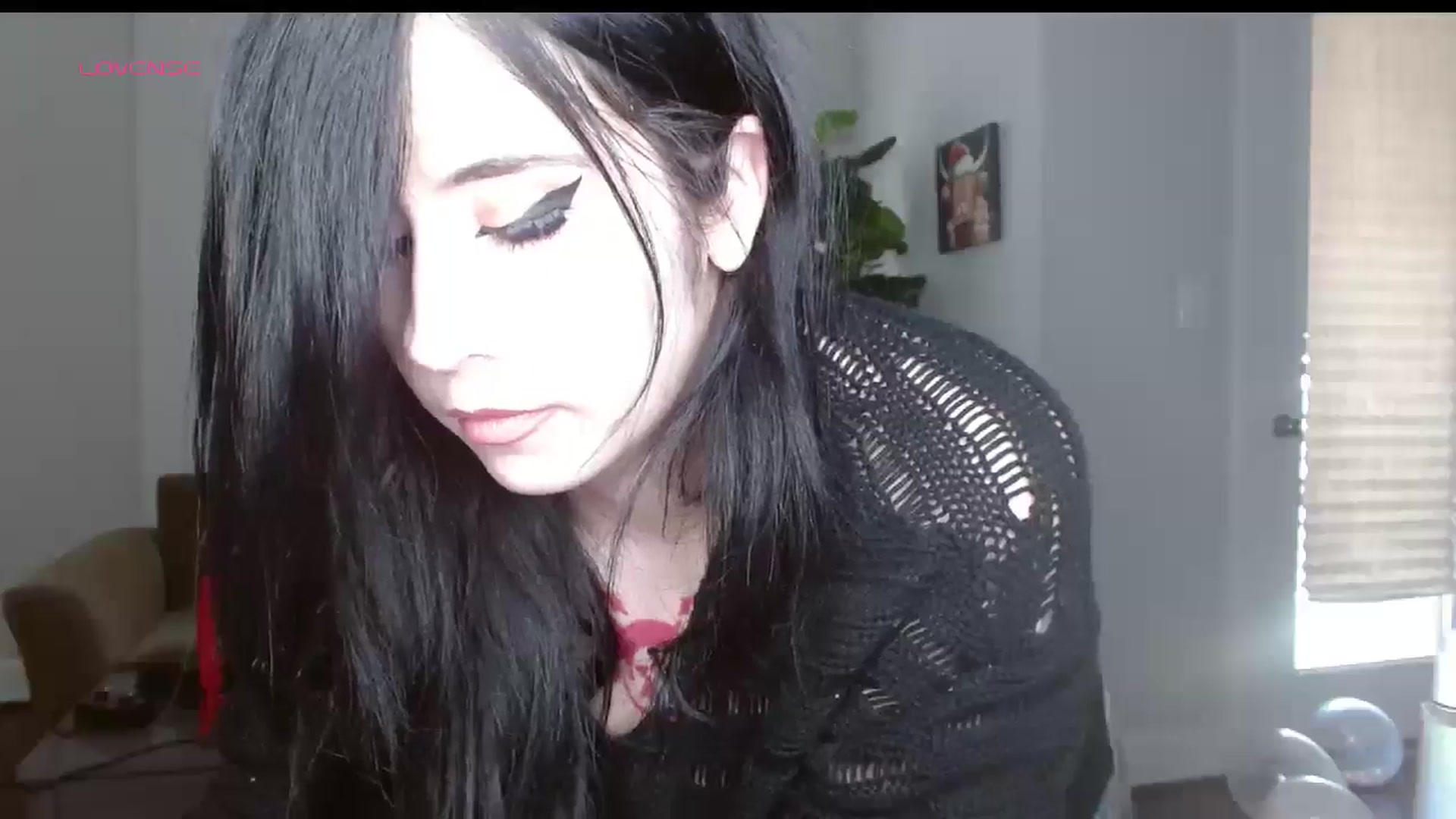 Gallery image thumbnail from Maikuchi's myfreecams stream on, 01/01/2025, 20:13 image 18 of 20