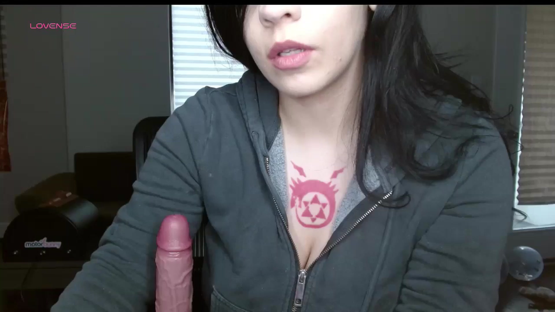 Gallery image thumbnail from Maikuchi's myfreecams stream on, 01/02/2025, 19:56 image 2 of 20