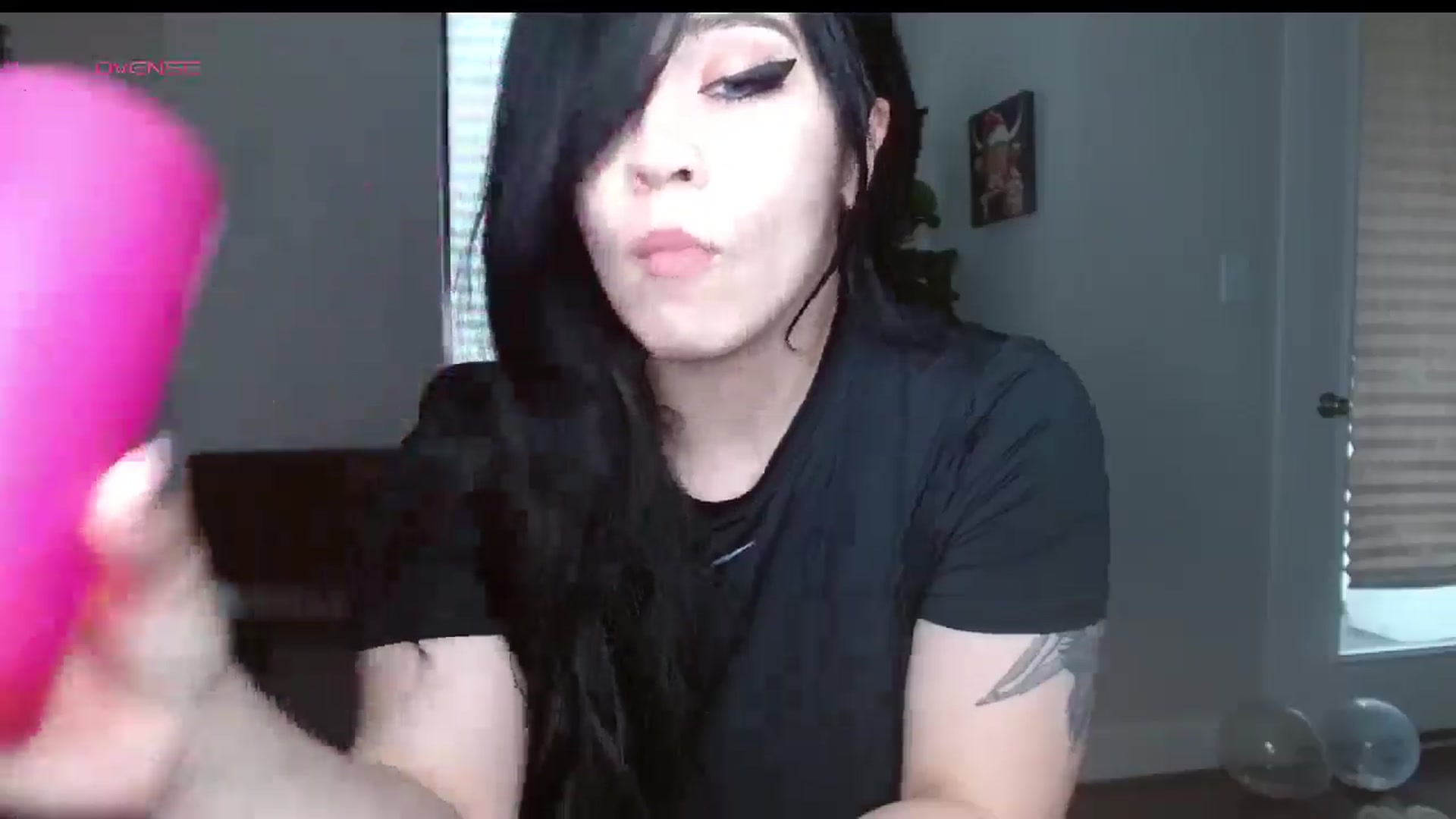 Gallery image thumbnail from Maikuchi's myfreecams stream on, 01/02/2025, 20:32 image 9 of 20