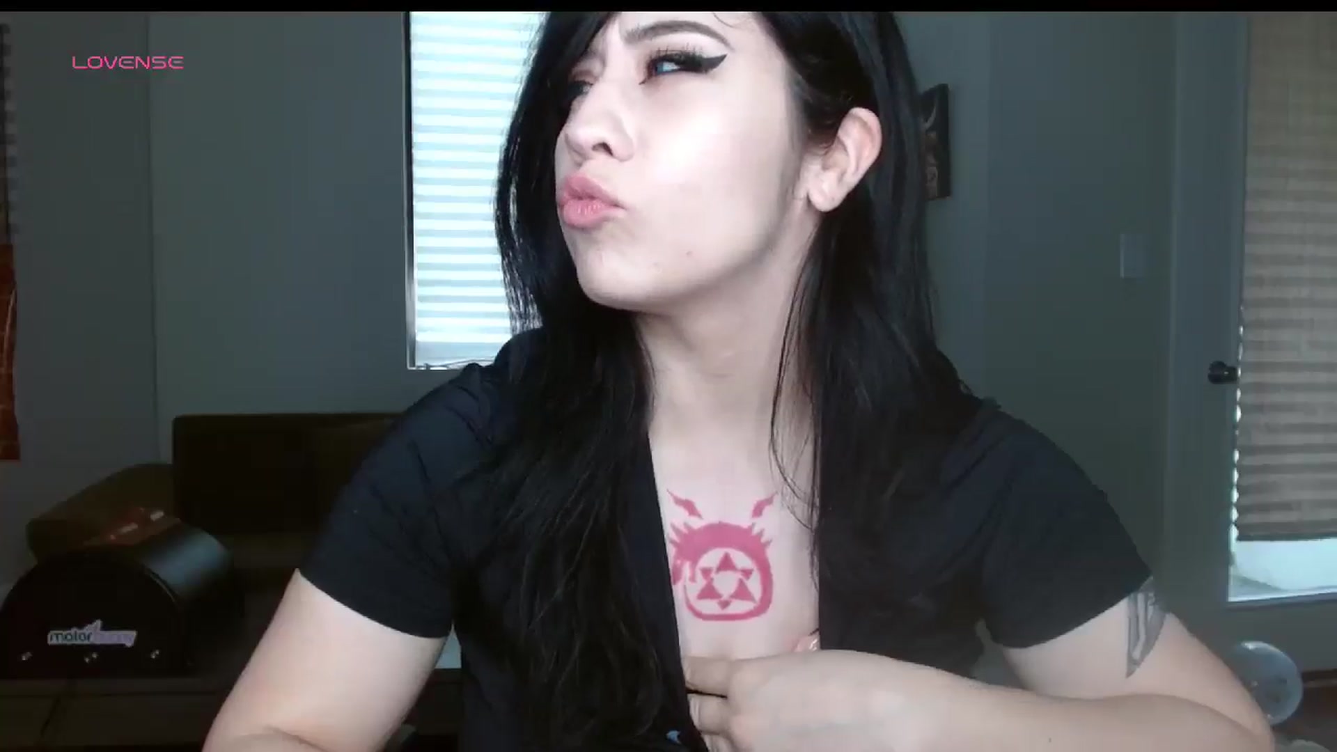 Gallery image thumbnail from Maikuchi's myfreecams stream on, 01/02/2025, 20:32 image 5 of 20