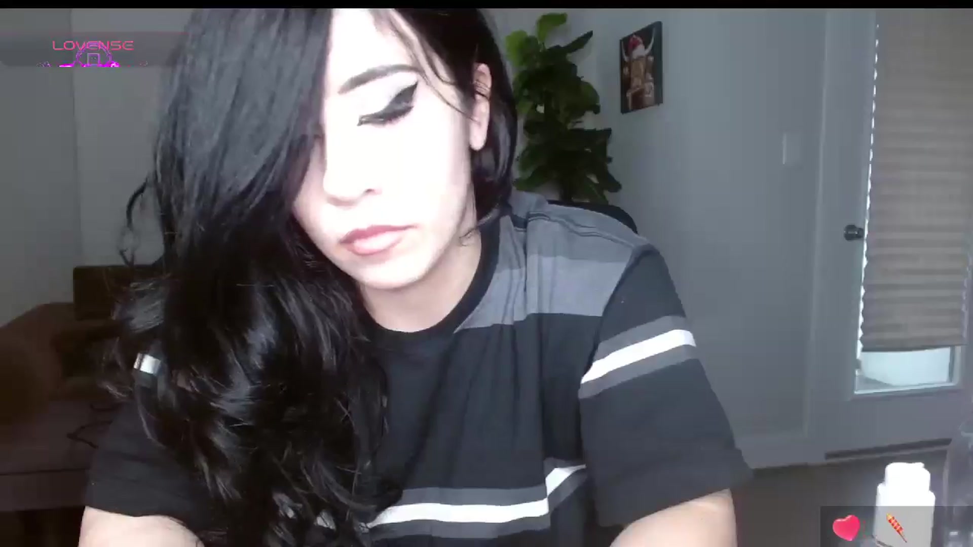 Gallery image thumbnail from Maikuchi's myfreecams stream on, 01/05/2025, 20:57 image 12 of 20