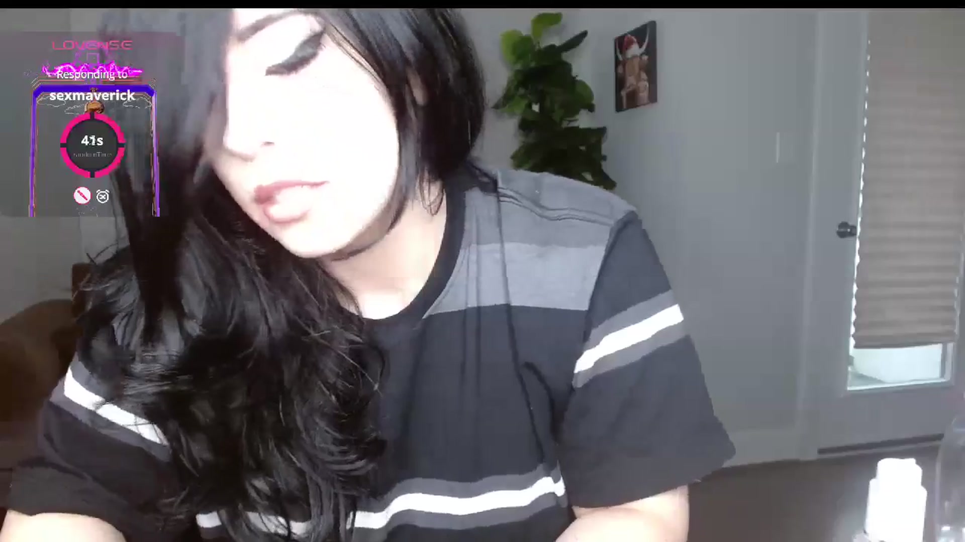 Gallery image thumbnail from Maikuchi's myfreecams stream on, 01/05/2025, 20:57 image 15 of 20