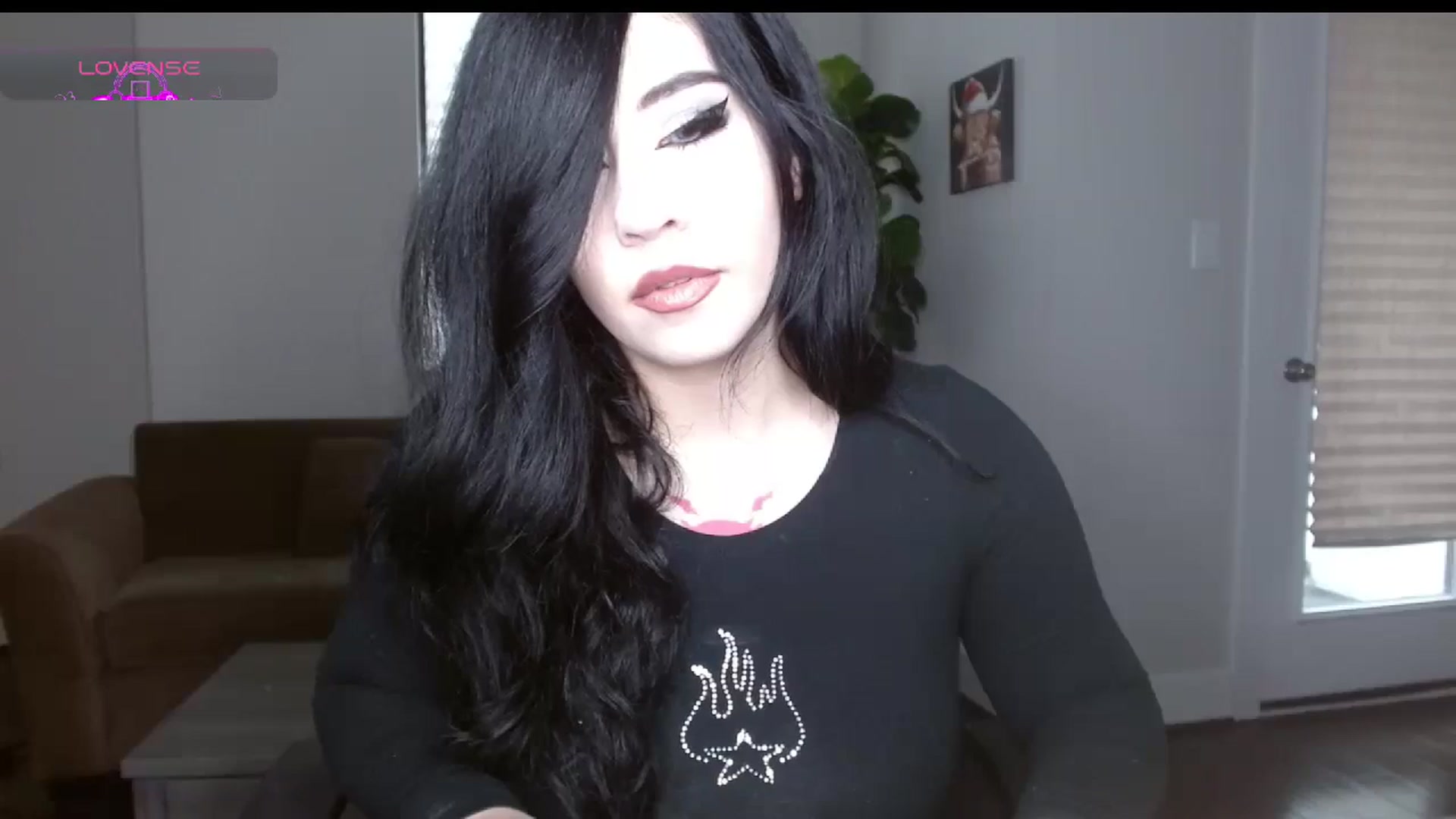 Gallery image thumbnail from Maikuchi's myfreecams stream on, 01/10/2025, 16:58 image 19 of 20