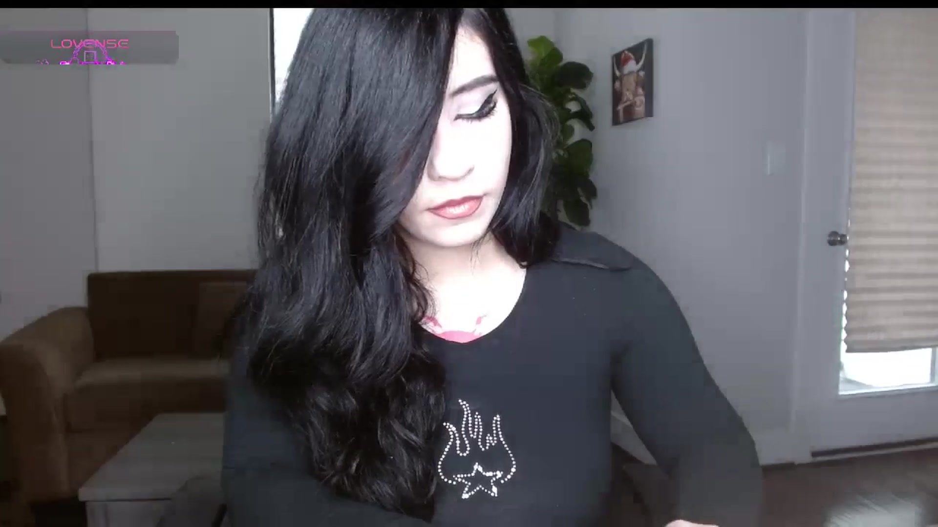 Gallery image thumbnail from Maikuchi's myfreecams stream on, 01/10/2025, 16:58 image 18 of 20