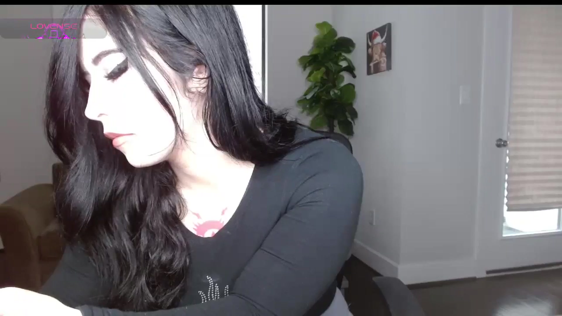 Gallery image thumbnail from Maikuchi's myfreecams stream on, 01/10/2025, 16:58 image 16 of 20