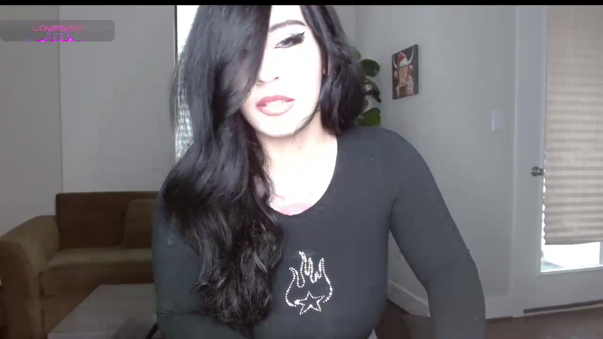 Gallery image thumbnail from Maikuchi's myfreecams stream on, 01/10/2025, 16:58 image 14 of 20