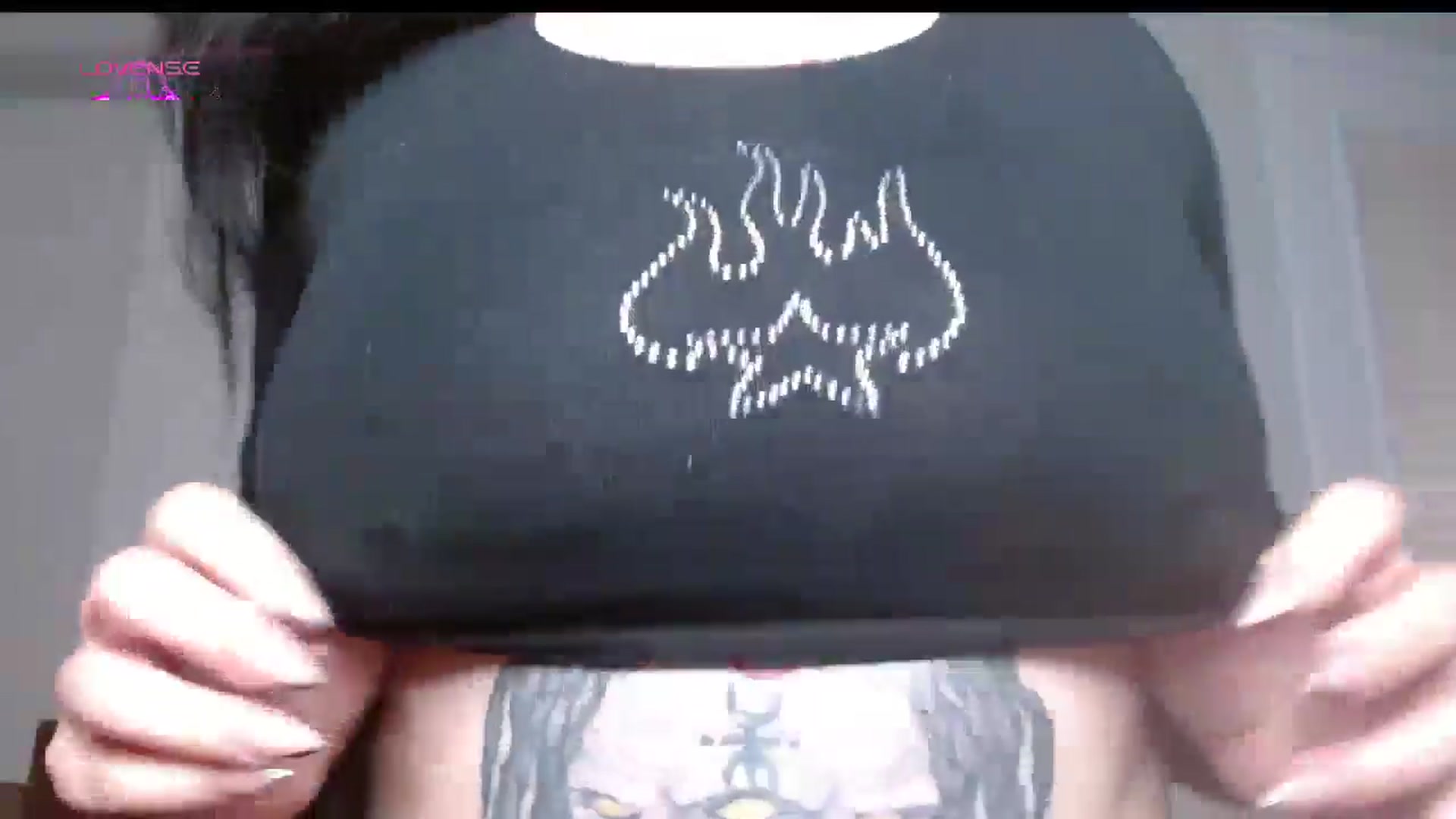 Gallery image thumbnail from Maikuchi's myfreecams stream on, 01/10/2025, 17:58 image 7 of 20