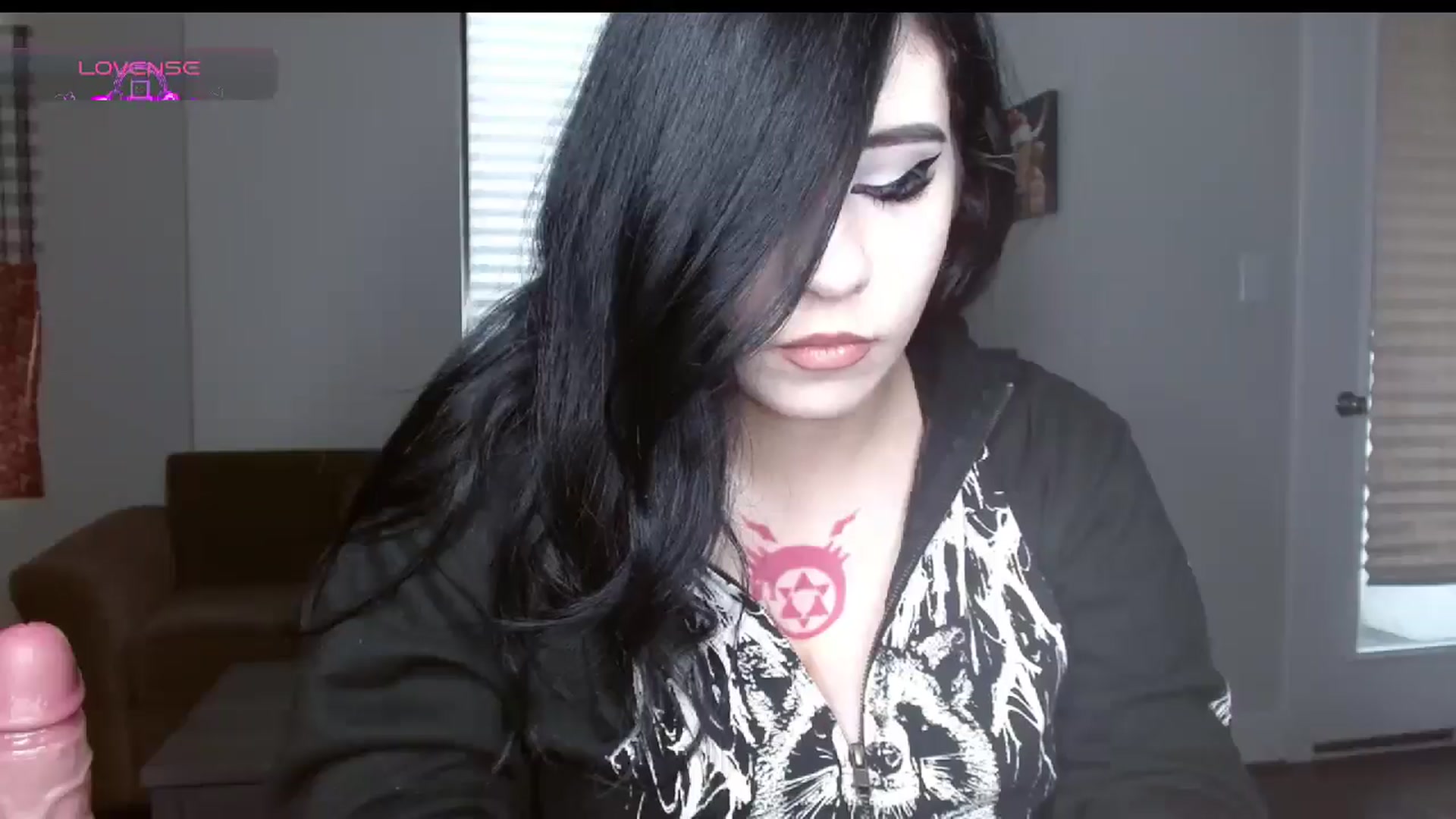 Gallery image thumbnail from Maikuchi's myfreecams stream on, 01/12/2025, 17:33 image 16 of 20
