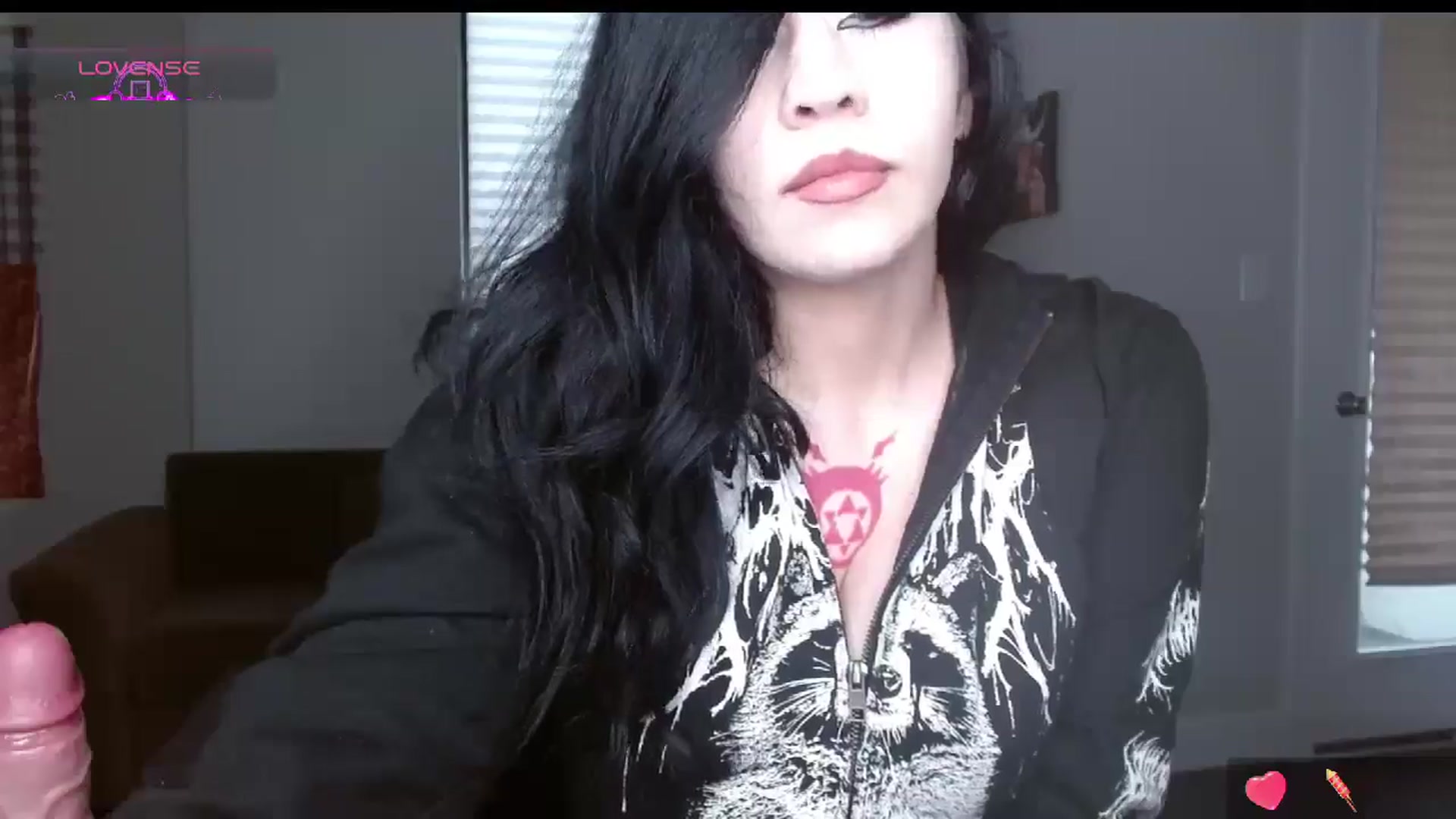 Gallery image thumbnail from Maikuchi's myfreecams stream on, 01/12/2025, 17:33 image 17 of 20