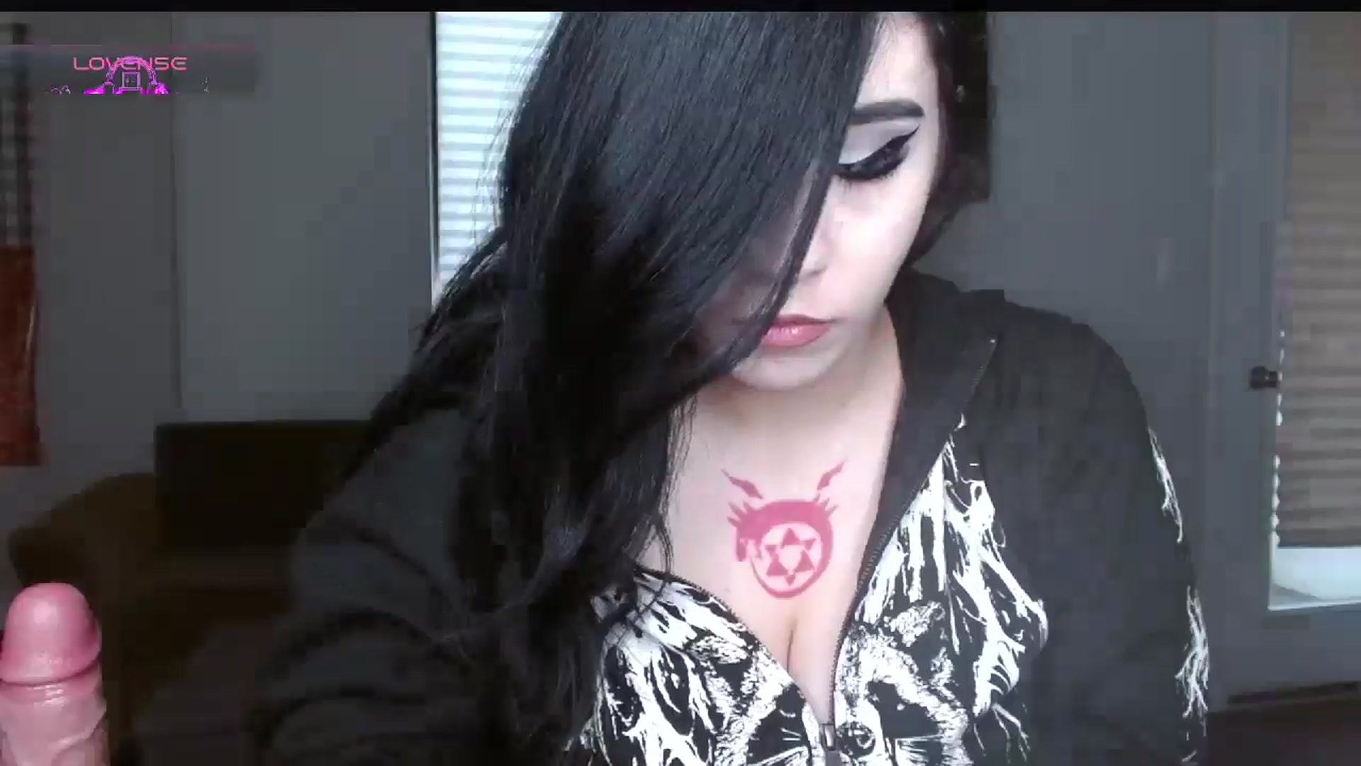 Gallery image thumbnail from Maikuchi's myfreecams stream on, 01/12/2025, 17:33 image 15 of 20