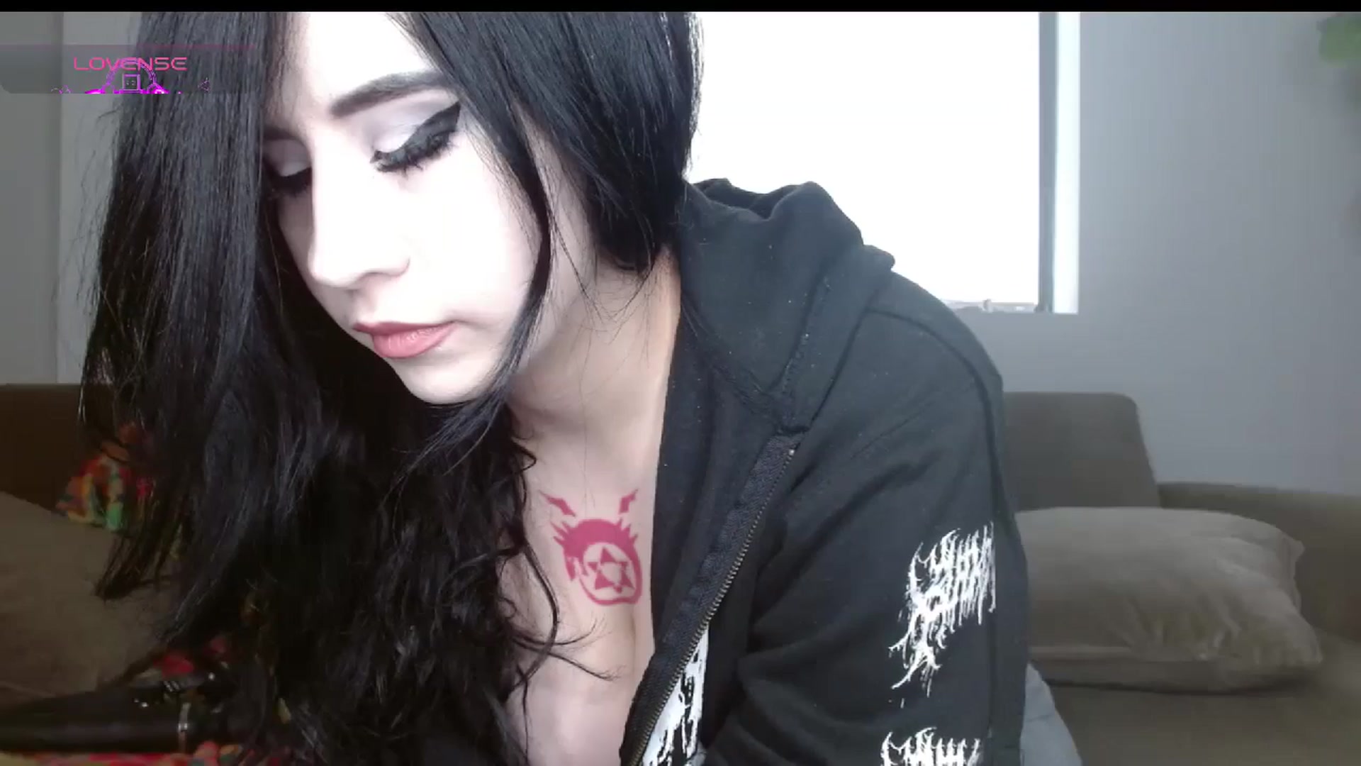 Gallery image thumbnail from Maikuchi's myfreecams stream on, 01/13/2025, 18:22 image 6 of 20