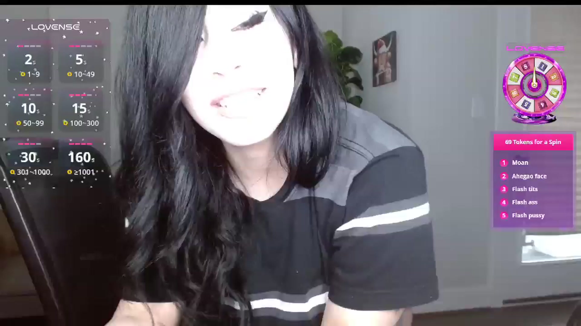 Gallery image thumbnail from Maikuchi's myfreecams stream on, 01/14/2025, 21:58 image 9 of 20