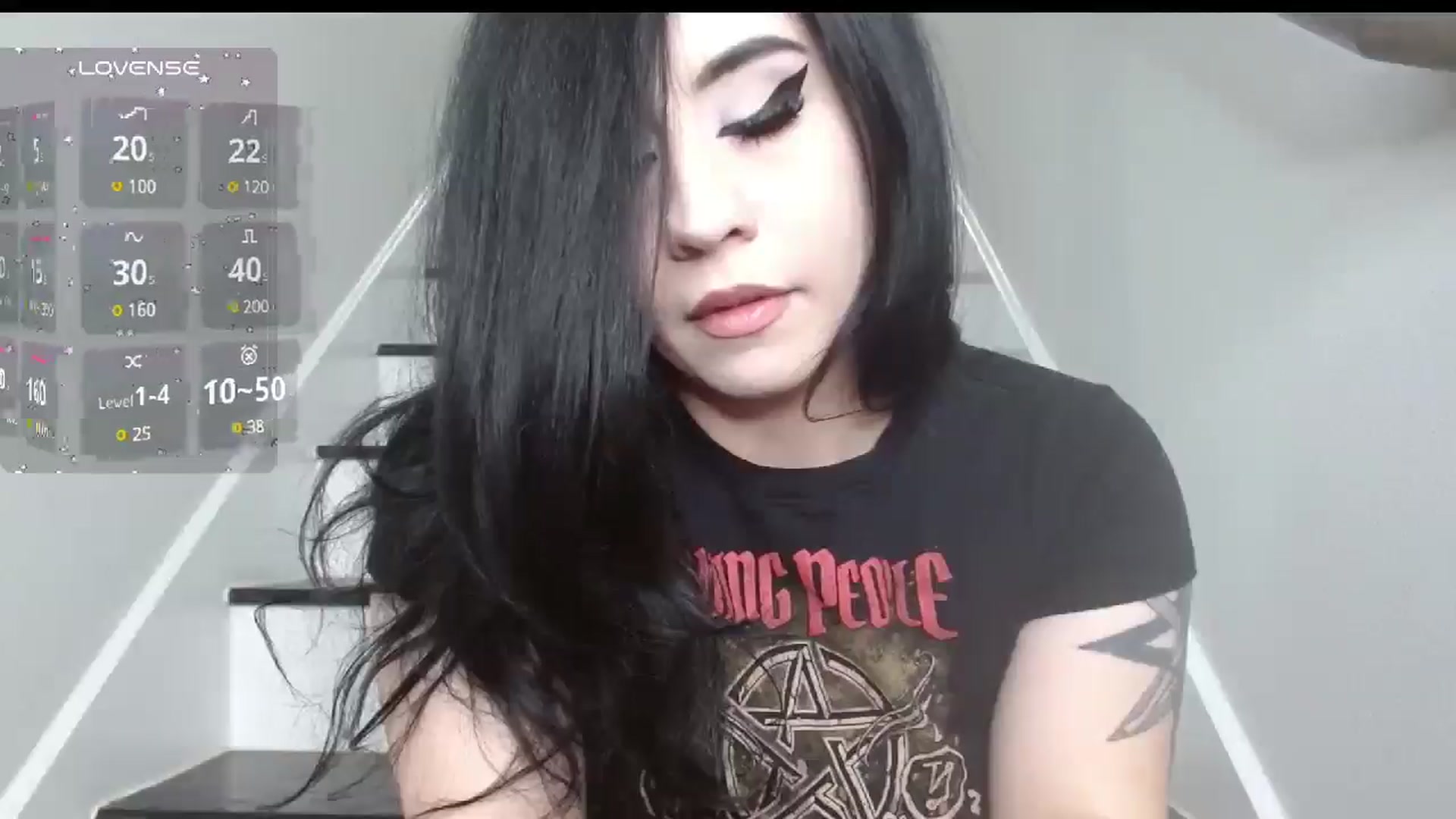 Gallery image thumbnail from Maikuchi's myfreecams stream on, 01/24/2025, 17:32 image 15 of 20