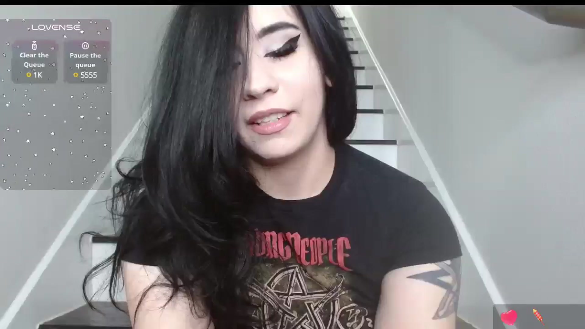 Gallery image thumbnail from Maikuchi's myfreecams stream on, 01/24/2025, 17:32 image 14 of 20
