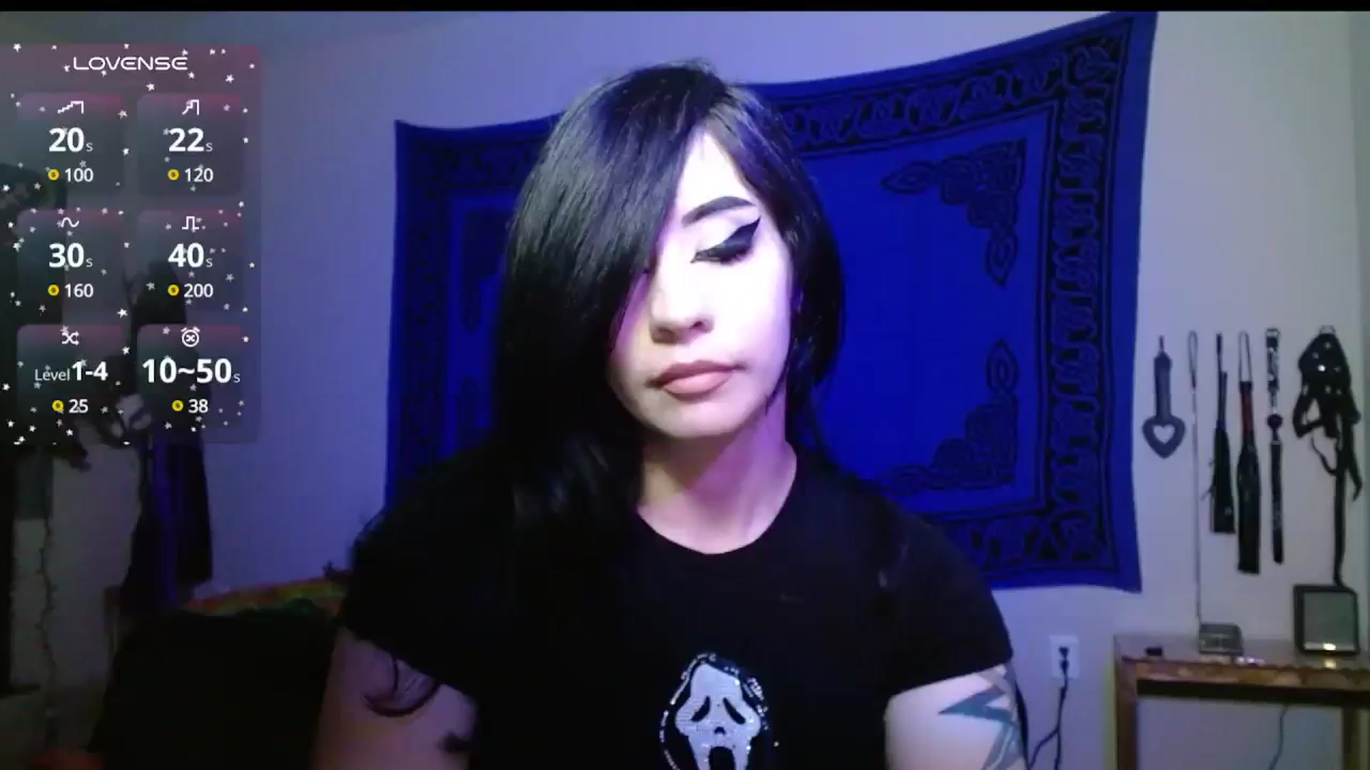 Gallery image thumbnail from Maikuchi's myfreecams stream on, 04/01/2025, 19:31 image 16 of 20