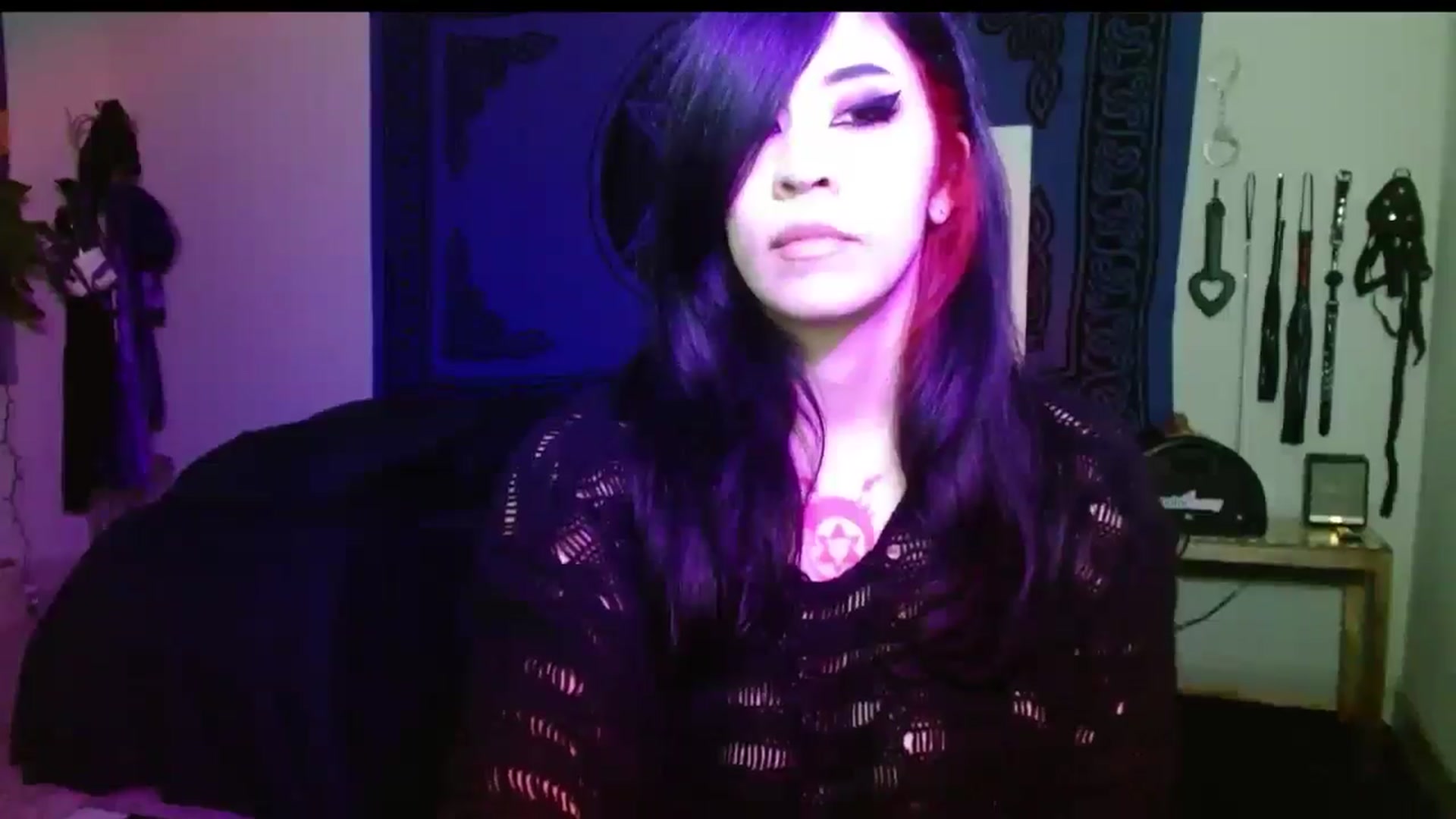 Gallery image thumbnail from Maikuchi's myfreecams stream on, 04/09/2025, 20:04 image 19 of 20