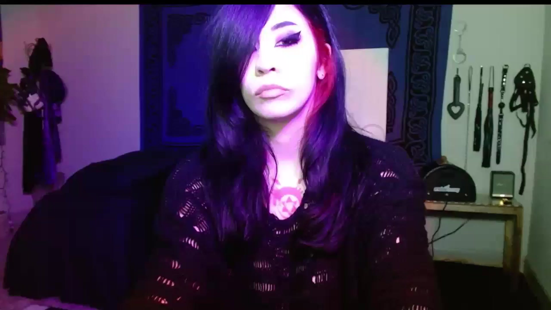 Gallery image thumbnail from Maikuchi's myfreecams stream on, 04/09/2025, 20:04 image 18 of 20