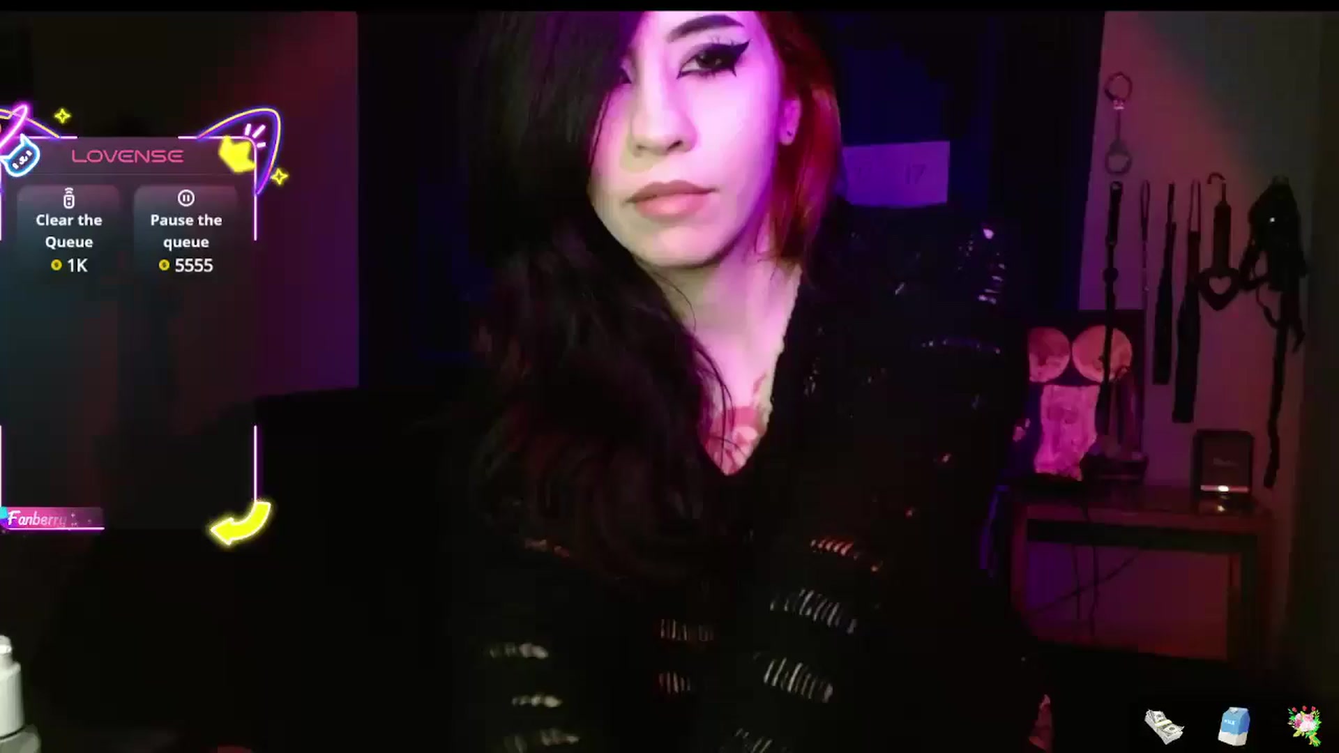 Gallery image thumbnail from Maikuchi's myfreecams stream on, 04/12/2025, 17:23 image 12 of 20
