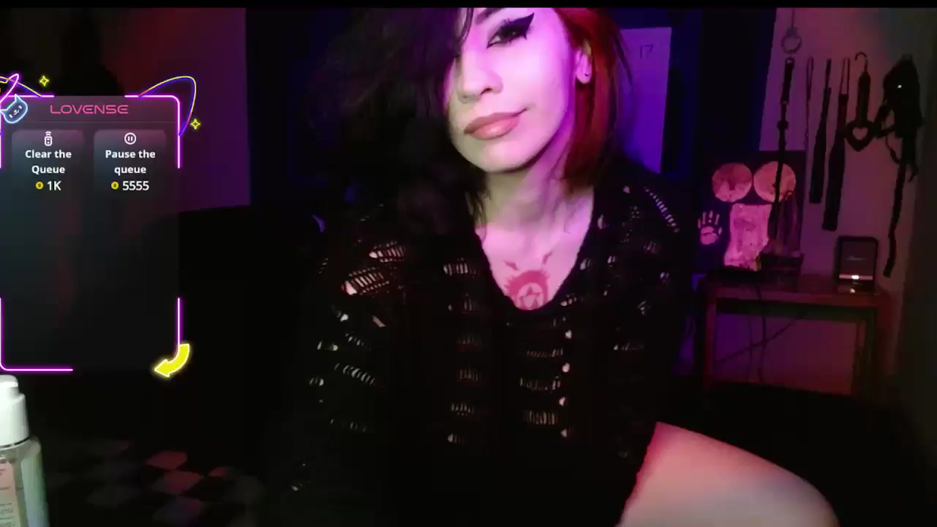 Gallery image thumbnail from Maikuchi's myfreecams stream on, 04/12/2025, 17:23 image 17 of 20