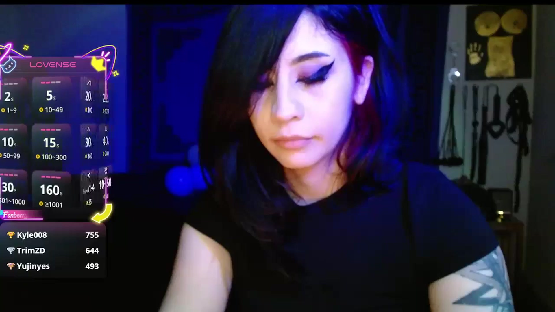 Gallery image thumbnail from Maikuchi's myfreecams stream on, 04/16/2025, 13:55 image 16 of 20