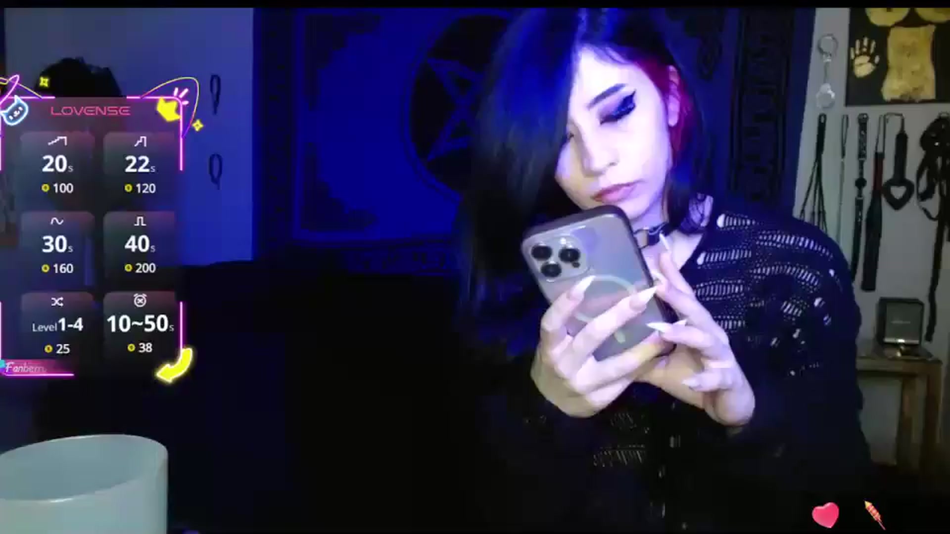 Gallery image thumbnail from Maikuchi's myfreecams stream on, 04/17/2025, 20:20 image 18 of 20