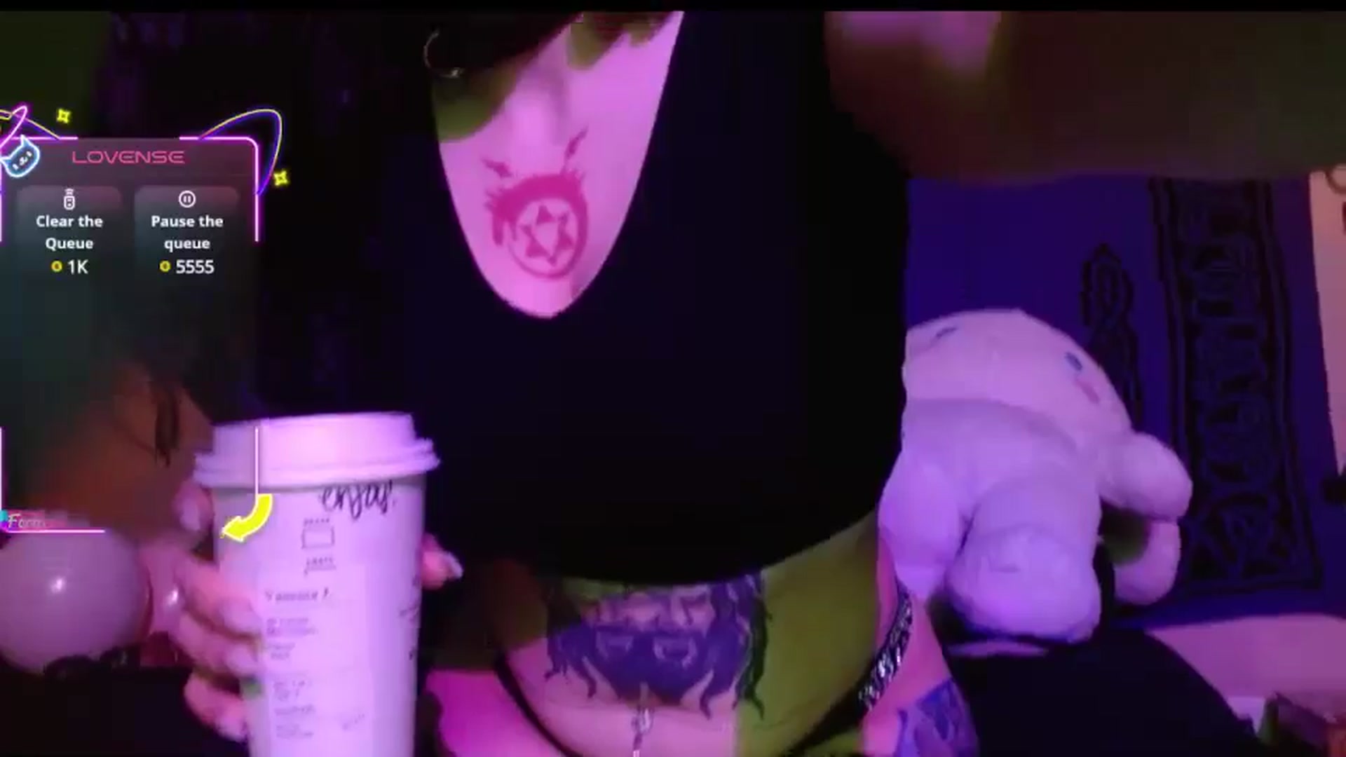 Gallery image thumbnail from Maikuchi's myfreecams stream on, 04/20/2025, 15:31 image 17 of 20