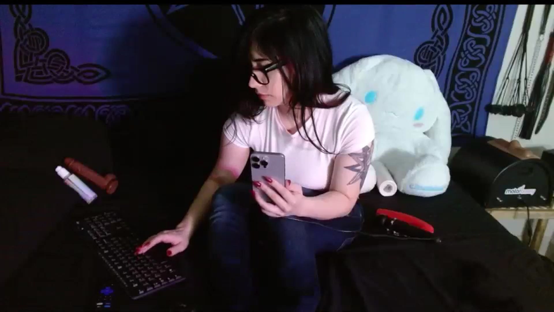 Gallery image thumbnail from Maikuchi's myfreecams stream on, 05/08/2025, 17:26 image 4 of 20