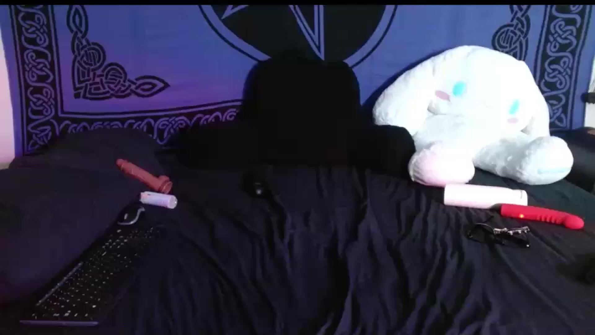 Gallery image thumbnail from Maikuchi's myfreecams stream on, 05/08/2025, 18:03 image 15 of 20
