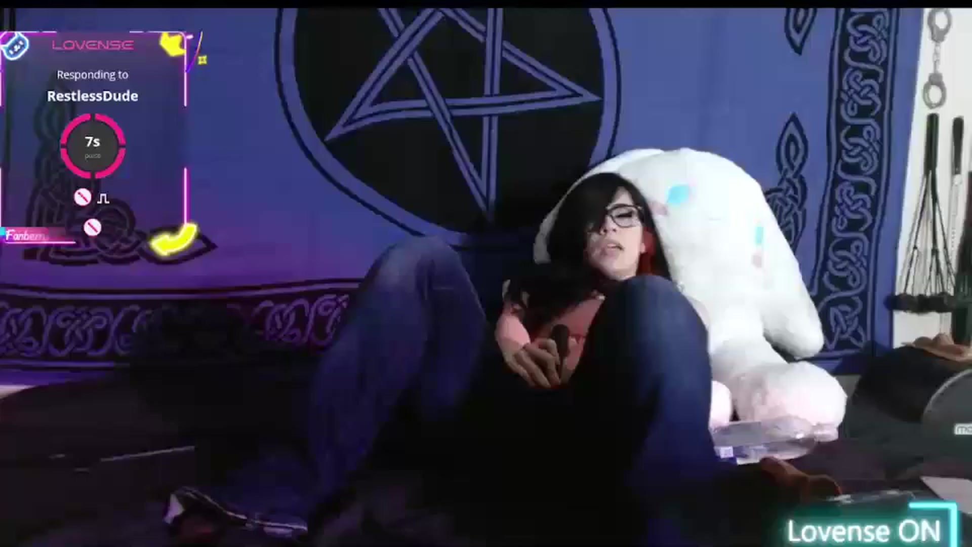 Gallery image thumbnail from Maikuchi's myfreecams stream on, 05/11/2025, 20:56 image 13 of 20
