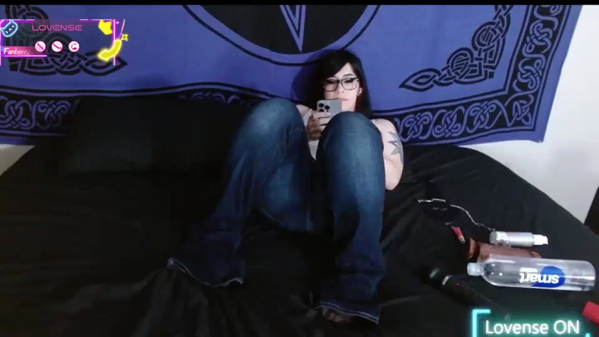 Gallery image thumbnail from Maikuchi's myfreecams stream on, 05/16/2025, 20:25 image 8 of 20