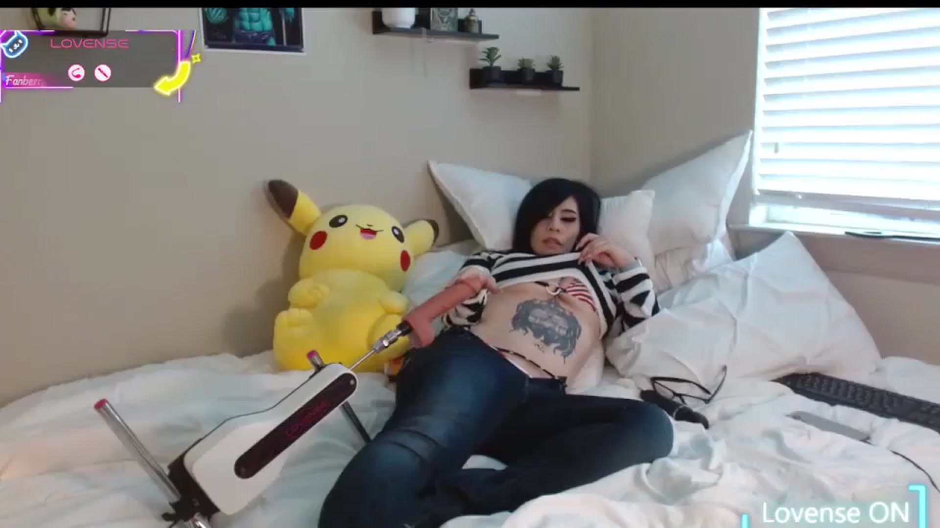 Gallery image thumbnail from Maikuchi's myfreecams stream on, 05/25/2025, 17:35 image 4 of 20
