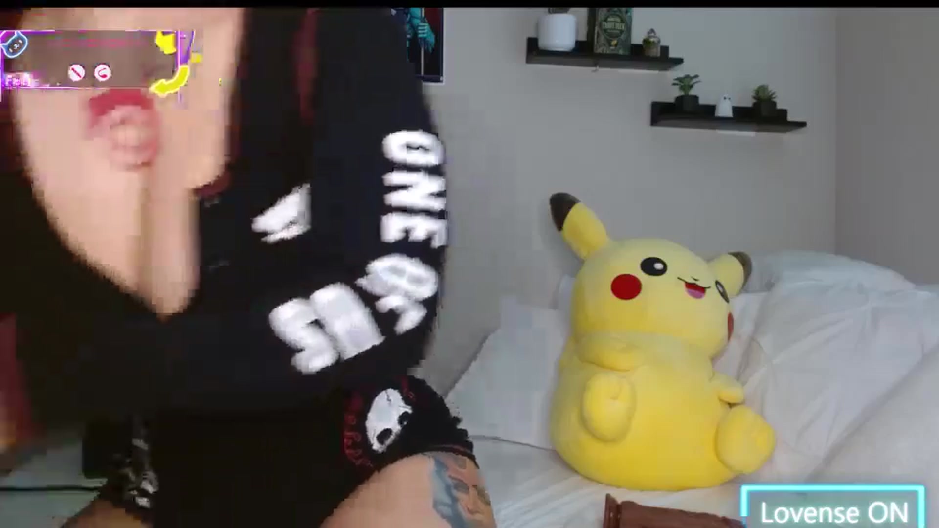 Gallery image thumbnail from Maikuchi's myfreecams stream on, 06/14/2025, 16:55 image 15 of 20