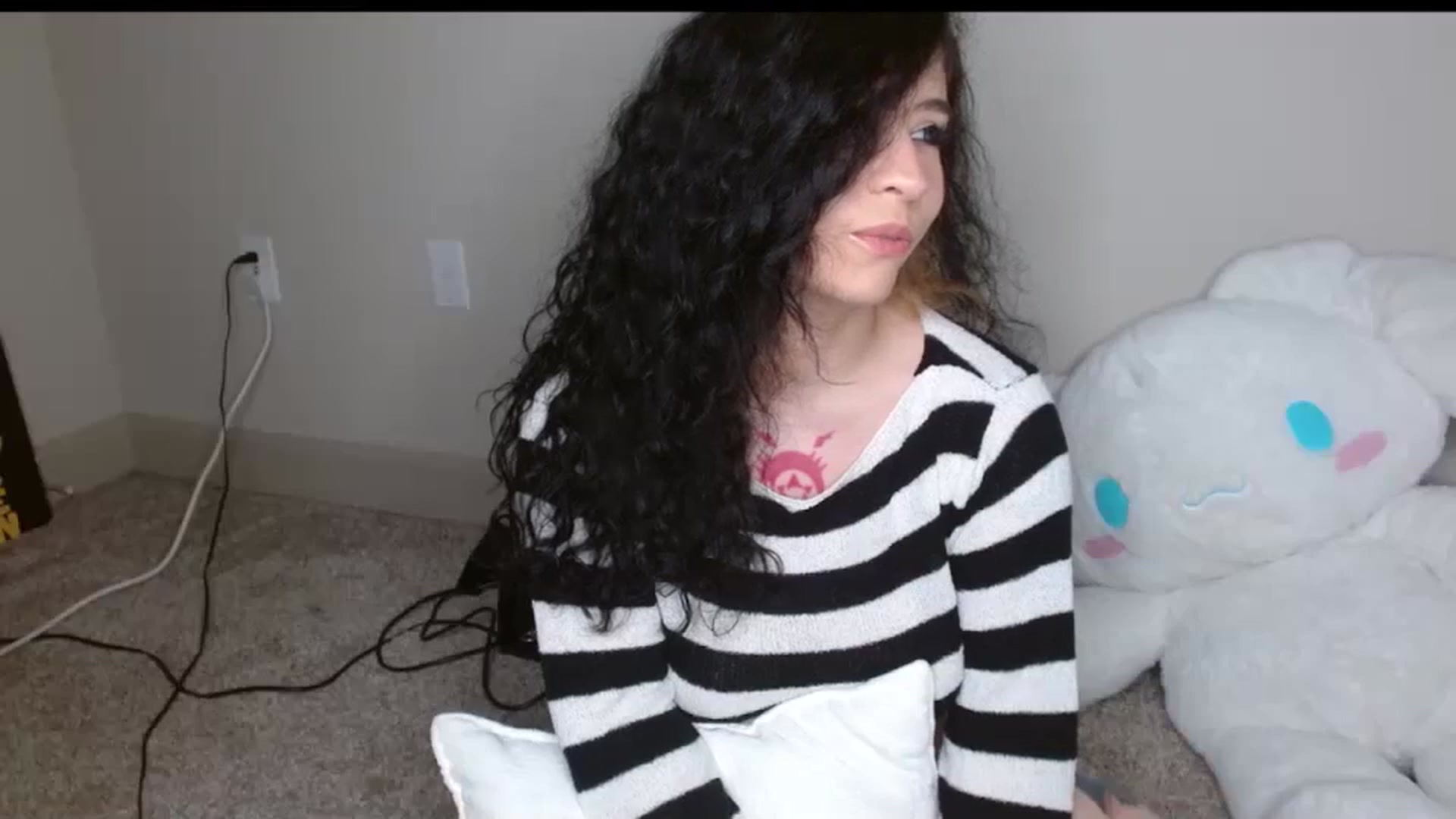 Gallery image thumbnail from Maikuchi's myfreecams stream on, 07/06/2025, 14:59 image 5 of 20