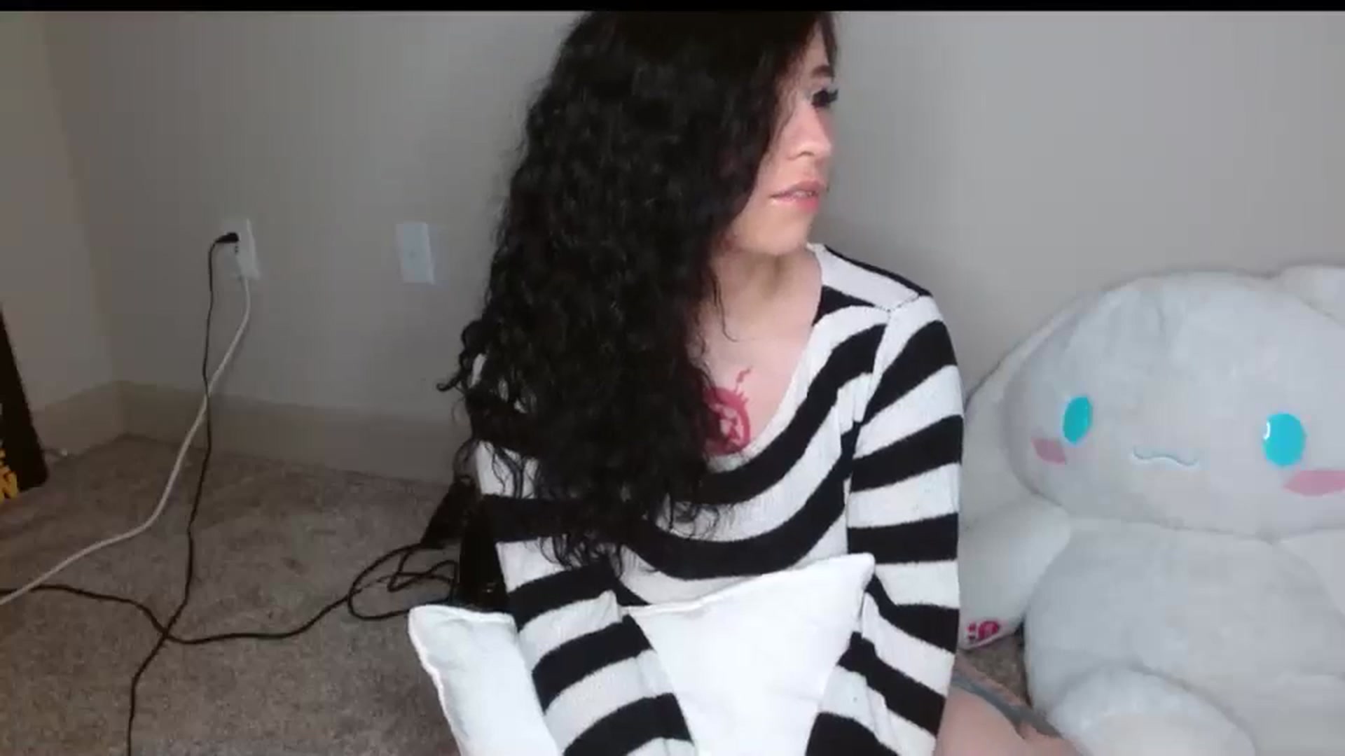 Gallery image thumbnail from Maikuchi's myfreecams stream on, 07/06/2025, 14:59 image 7 of 20