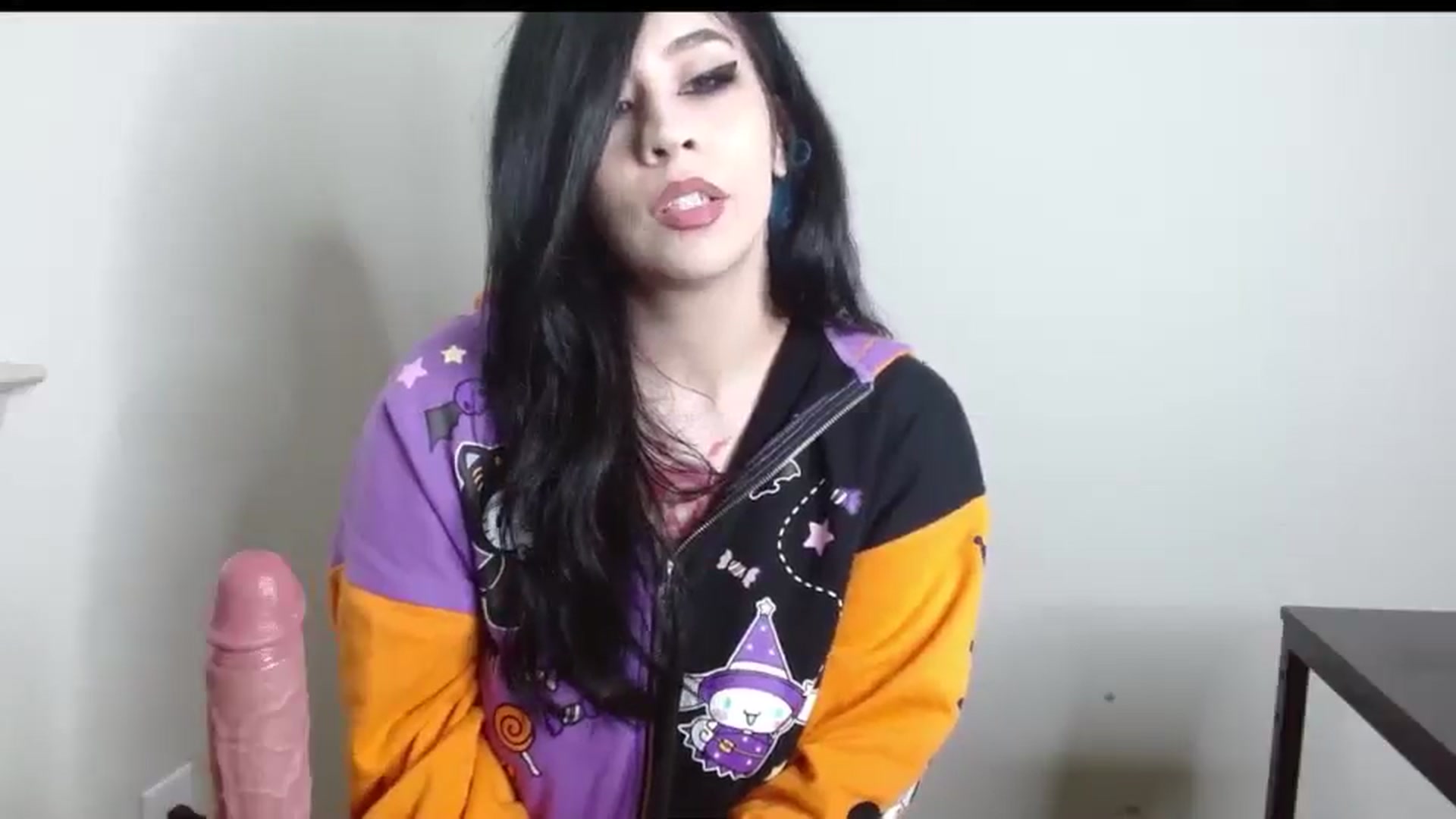 Gallery image thumbnail from Maikuchi's myfreecams stream on, 07/15/2025, 19:04 image 3 of 20