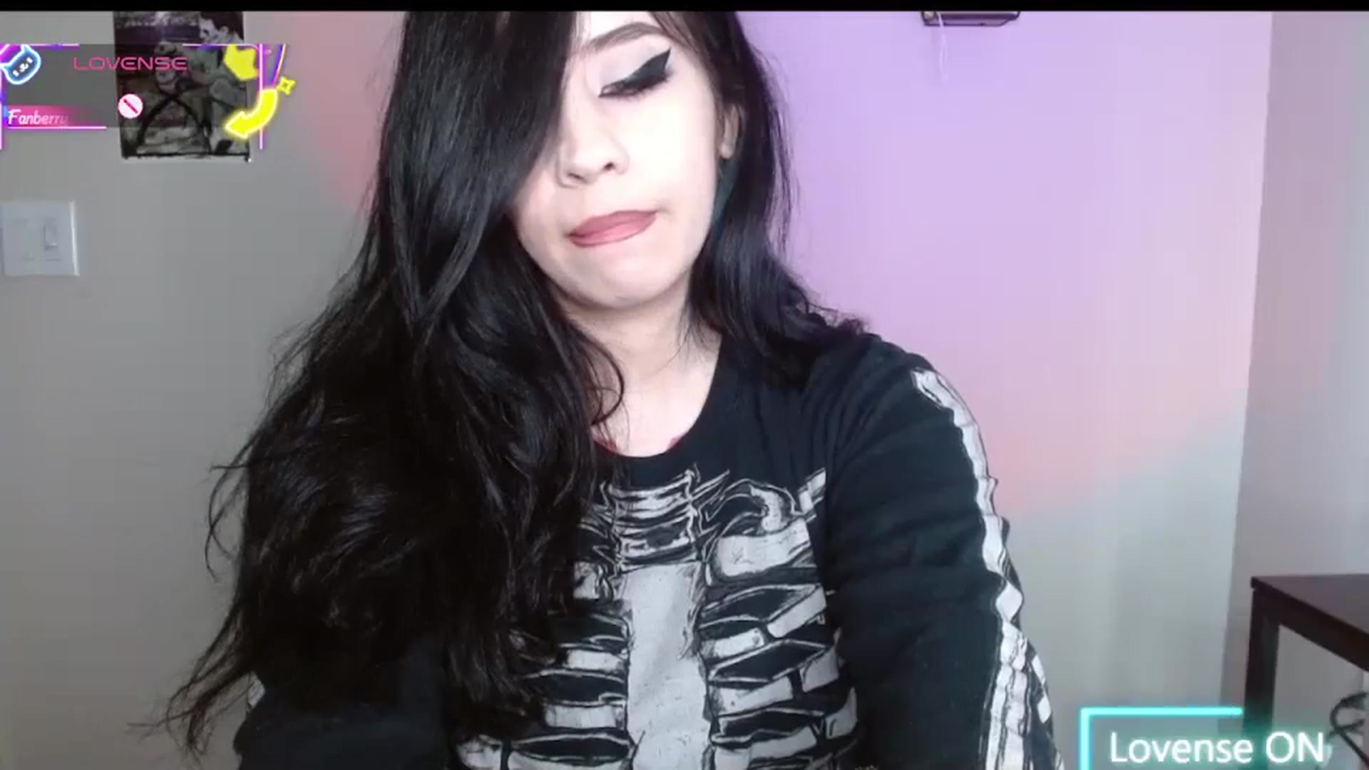 Gallery image thumbnail from Maikuchi's myfreecams stream on, 07/20/2025, 23:46 image 16 of 20