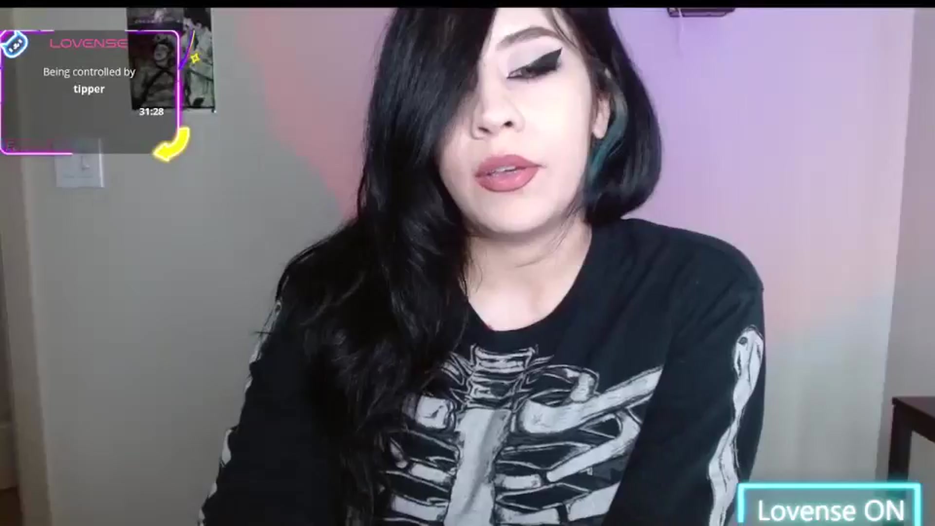 Gallery image thumbnail from Maikuchi's myfreecams stream on, 07/20/2025, 23:46 image 4 of 20