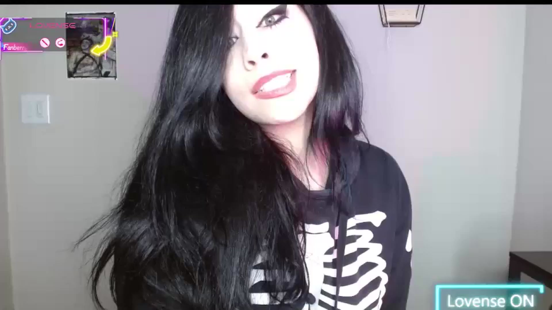 Gallery image thumbnail from Maikuchi's myfreecams stream on, 07/29/2025, 22:31 image 15 of 20