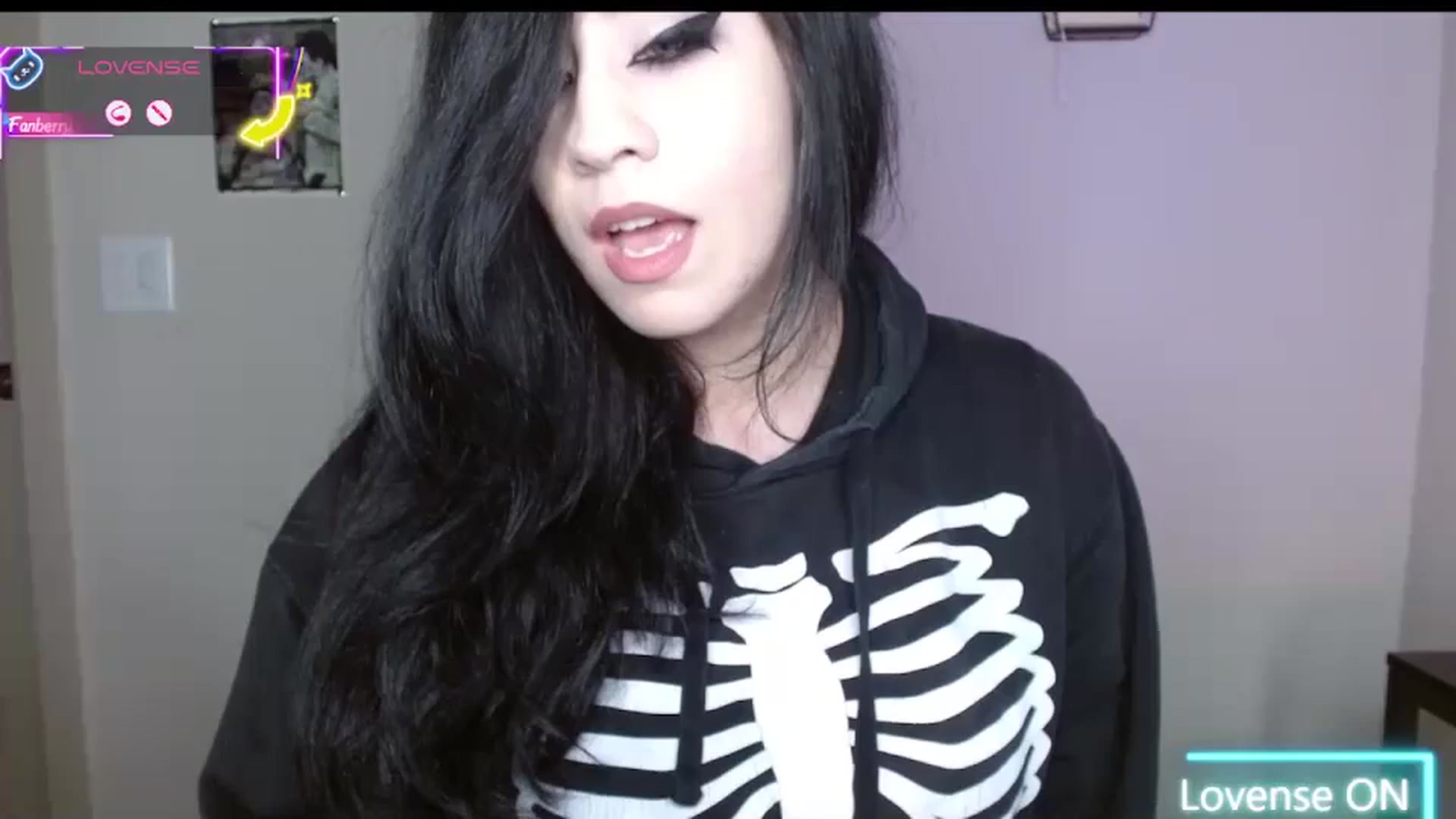 Gallery image thumbnail from Maikuchi's myfreecams stream on, 07/31/2025, 24:13 image 1 of 20
