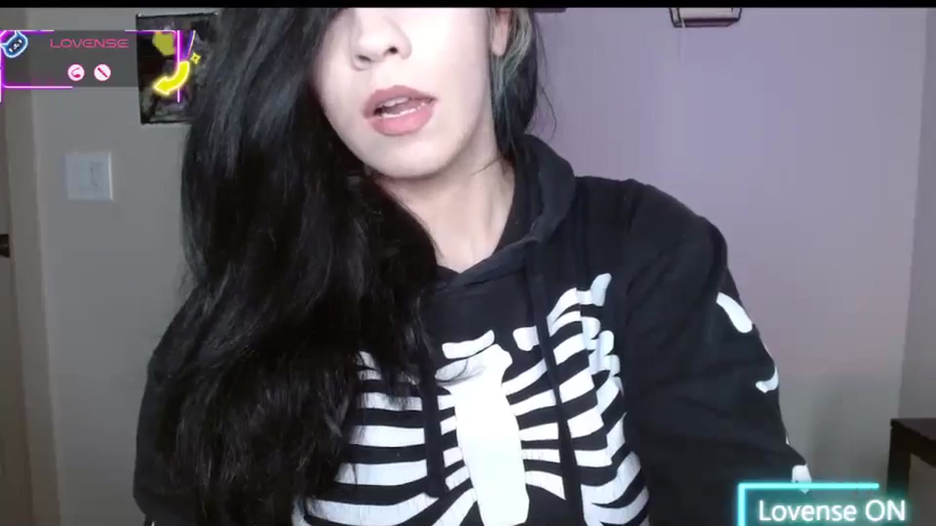 Gallery image thumbnail from Maikuchi's myfreecams stream on, 07/31/2025, 24:13 image 20 of 20