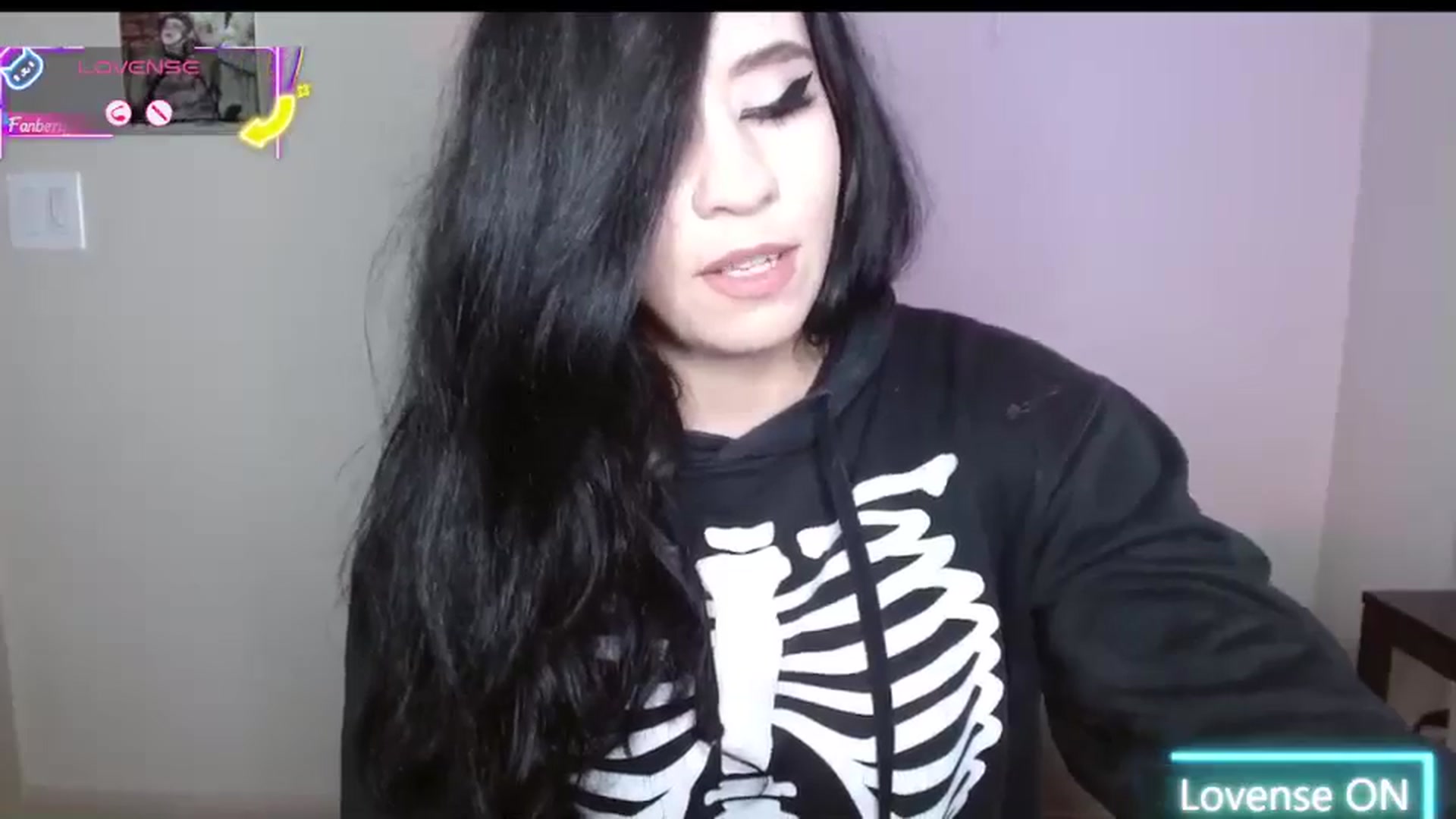 Gallery image thumbnail from Maikuchi's myfreecams stream on, 07/31/2025, 02:16 image 5 of 20
