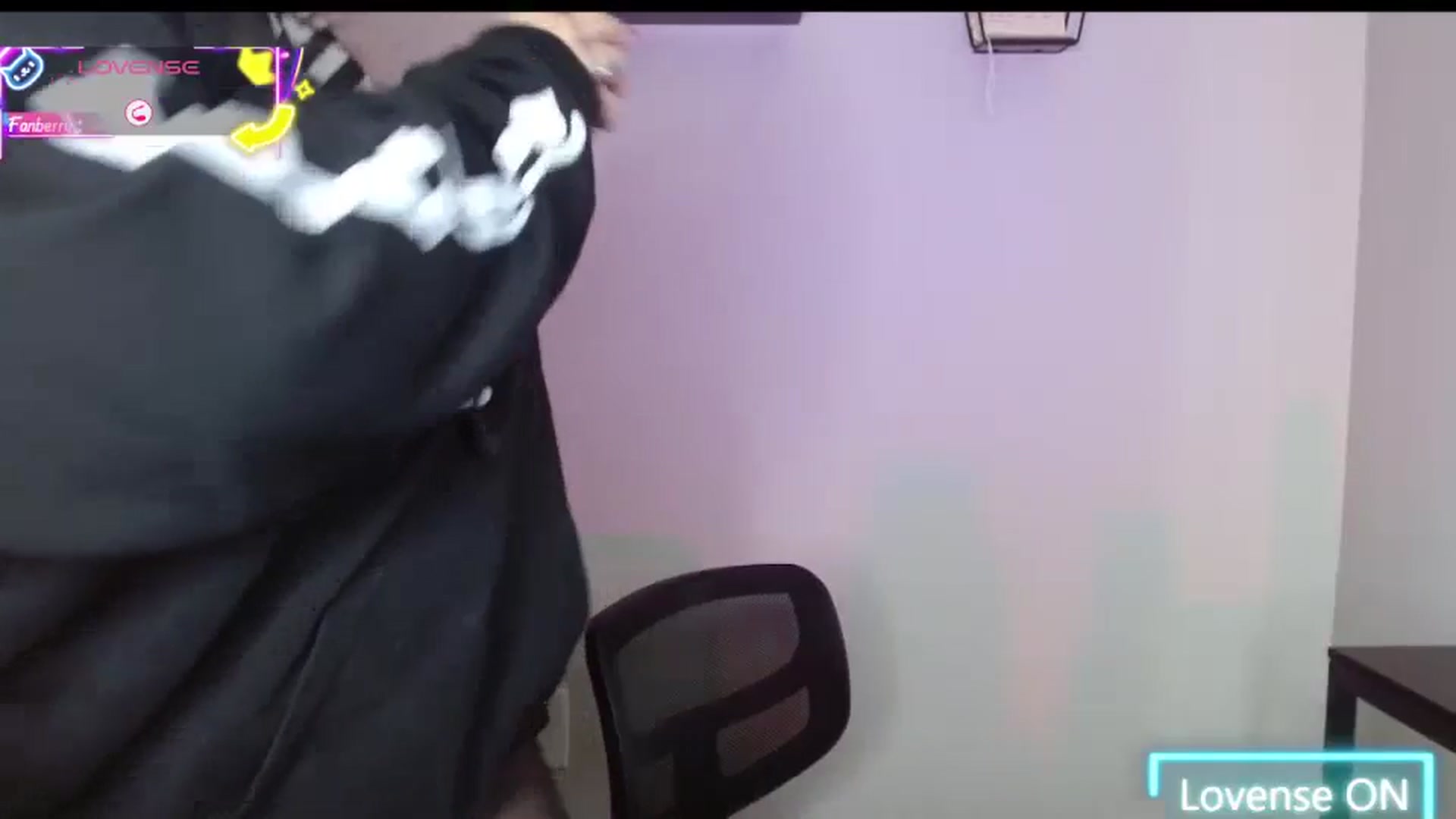 Gallery image thumbnail from Maikuchi's myfreecams stream on, 08/06/2025, 21:40 image 10 of 20