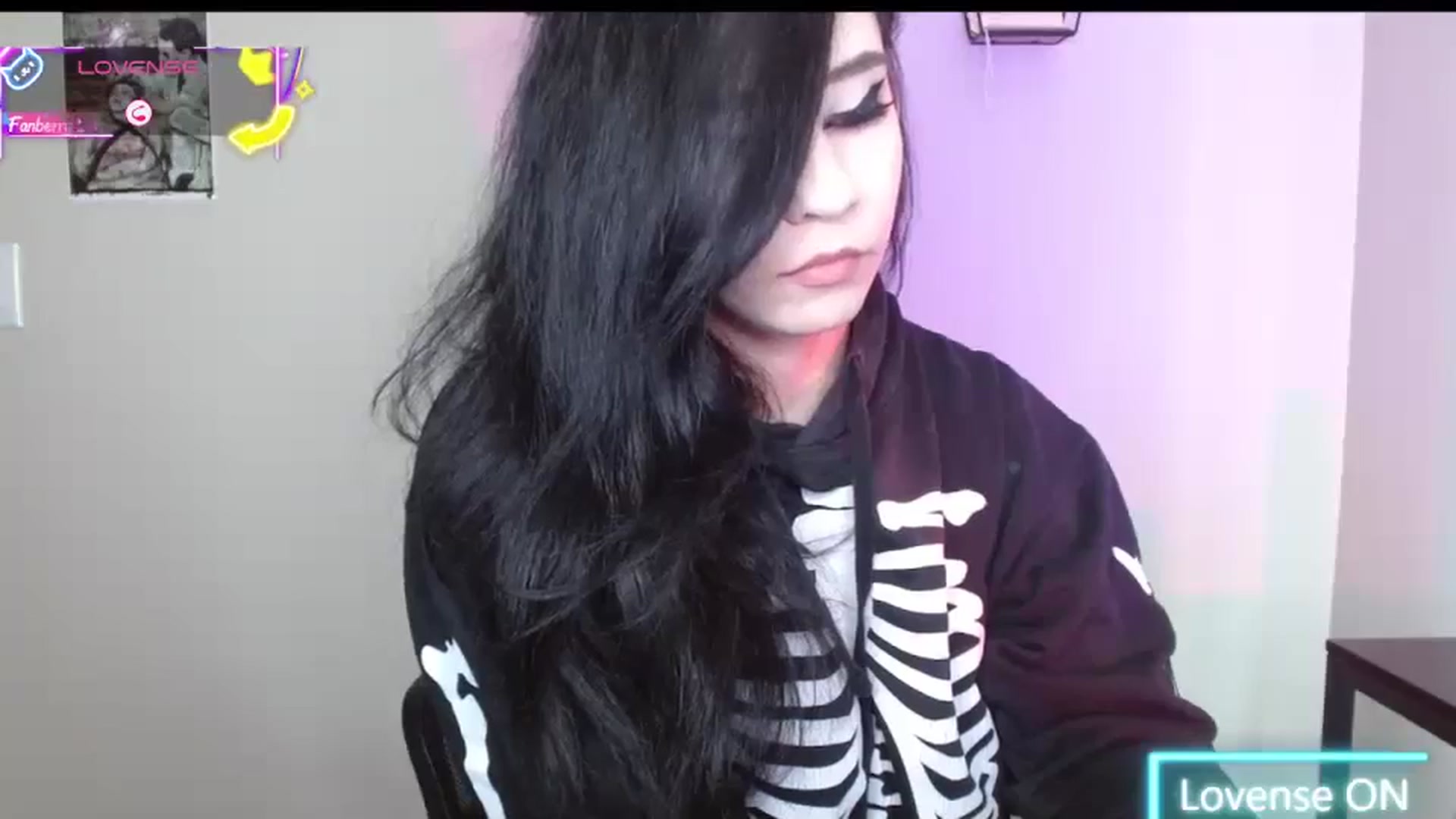 Gallery image thumbnail from Maikuchi's myfreecams stream on, 08/06/2025, 21:40 image 7 of 20